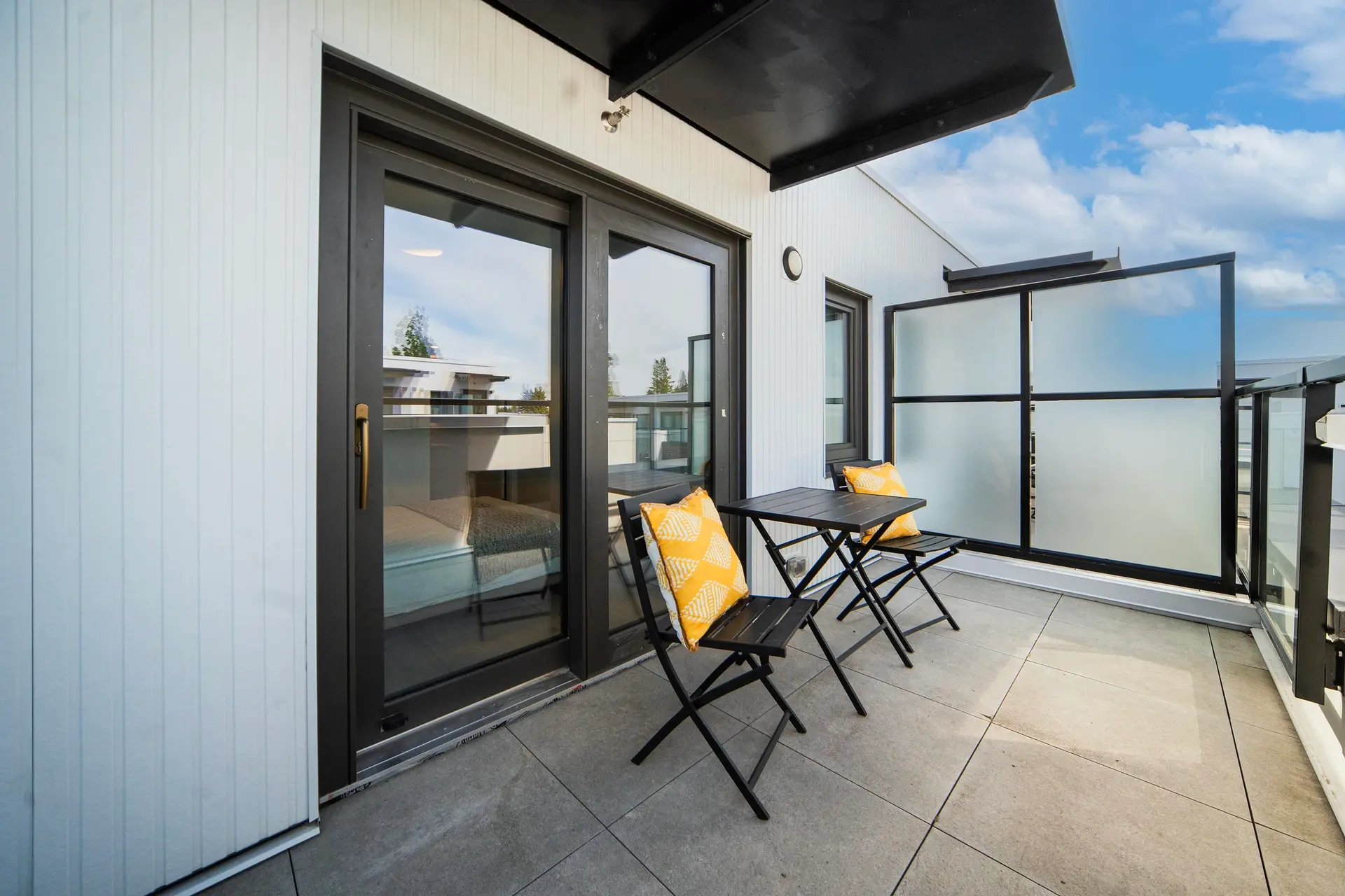 6352 Oak Street - Image 11