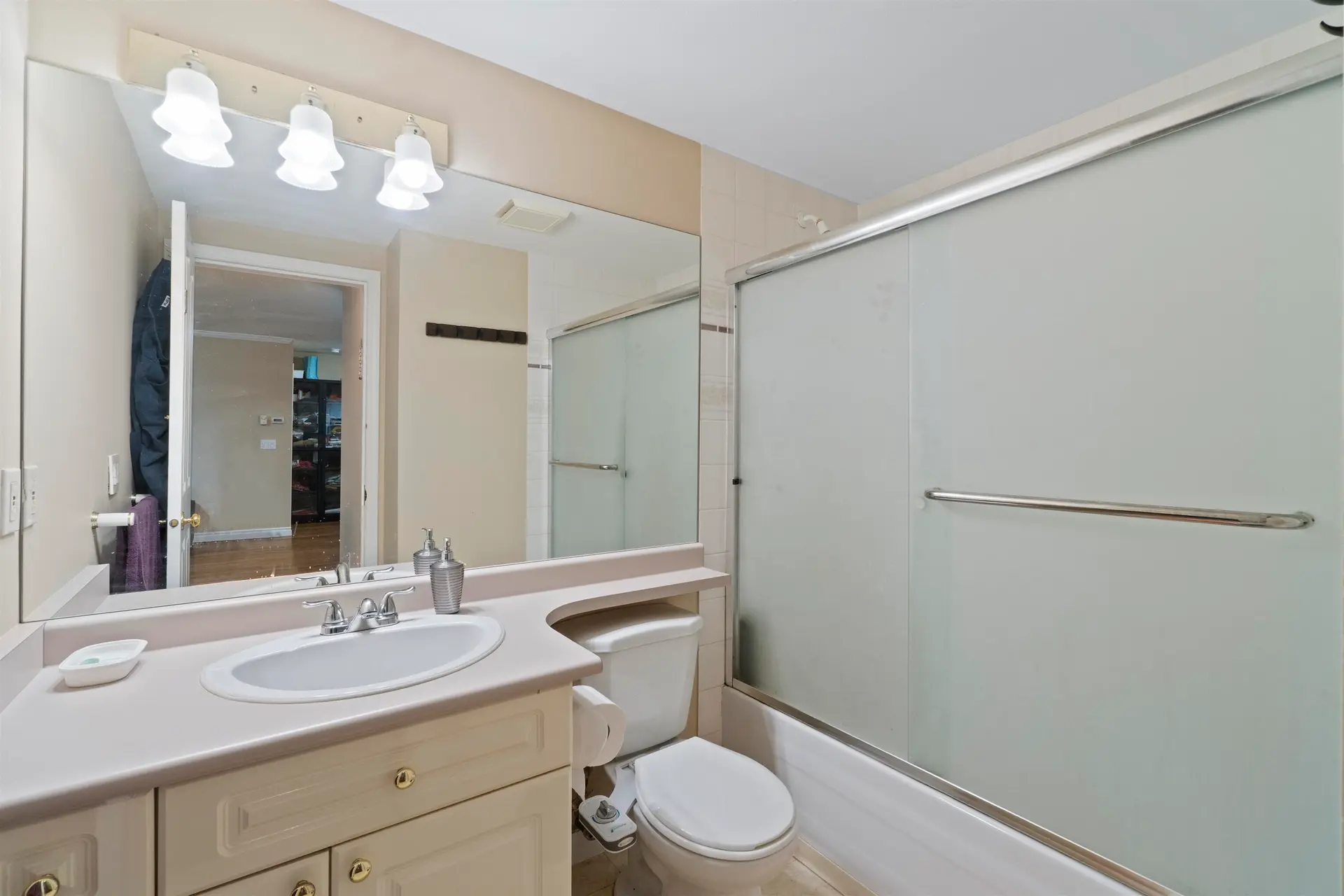 #103 7435 121a Street - Image 12