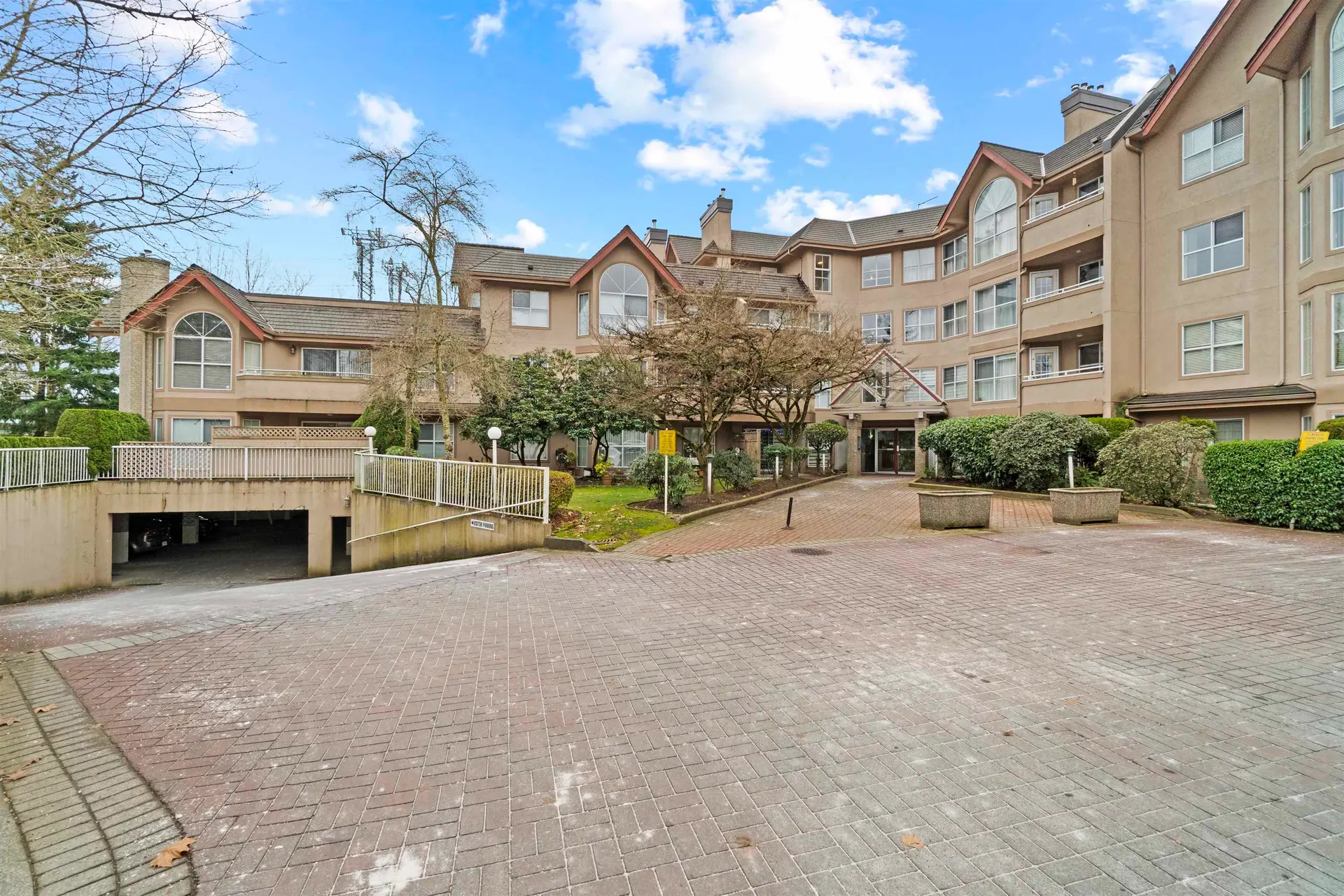 #103 7435 121a Street - Image 4