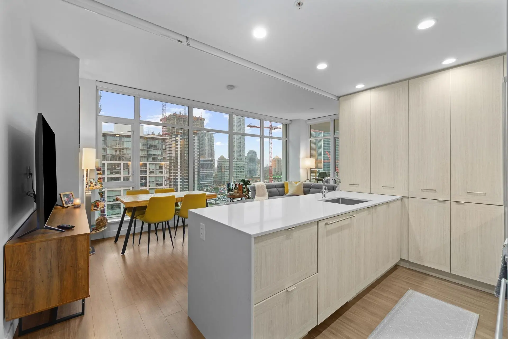 #2106 2351 Beta Avenue - Image 3