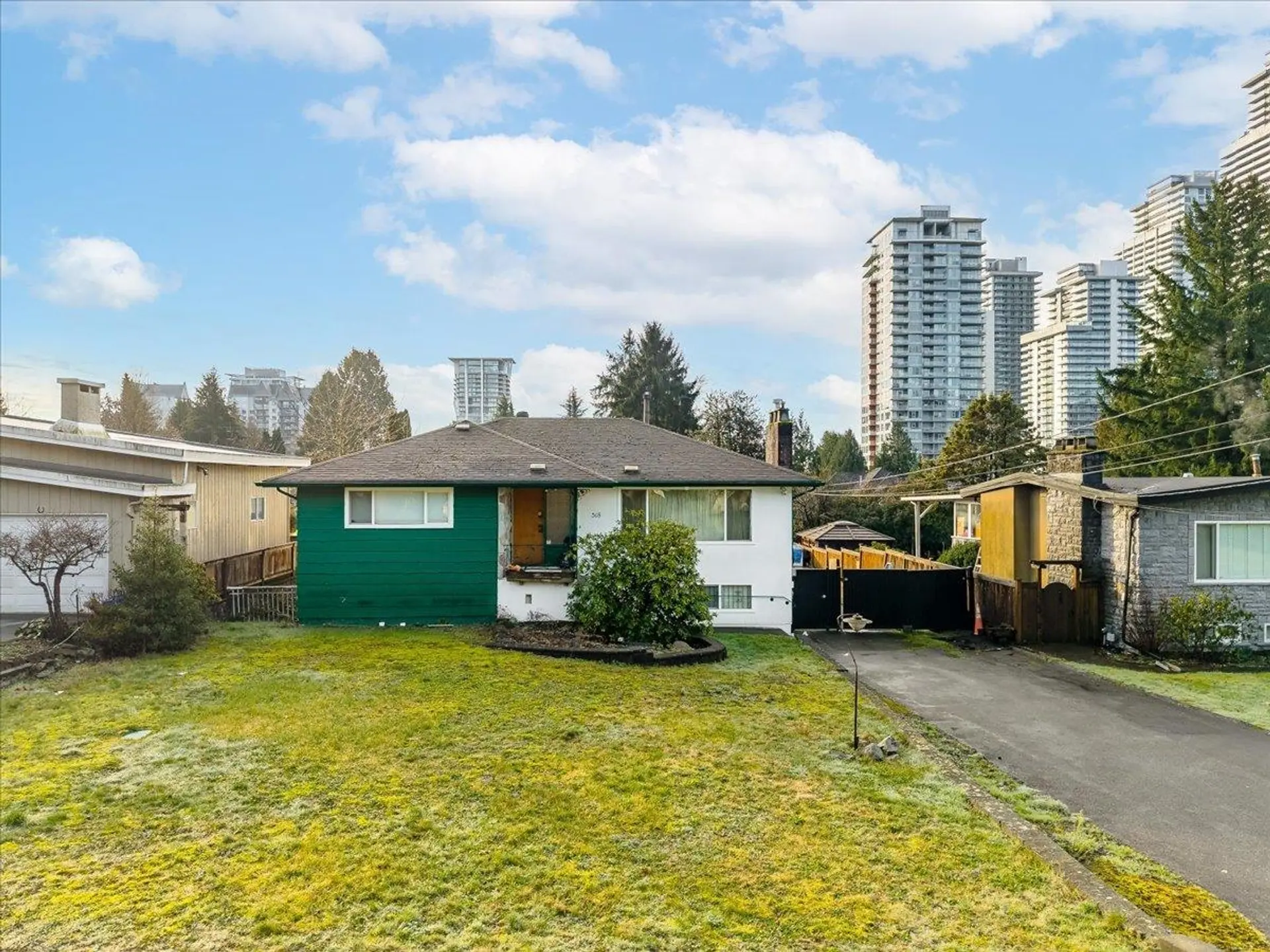 Property at 518 Appian Way, Coquitlam, BC