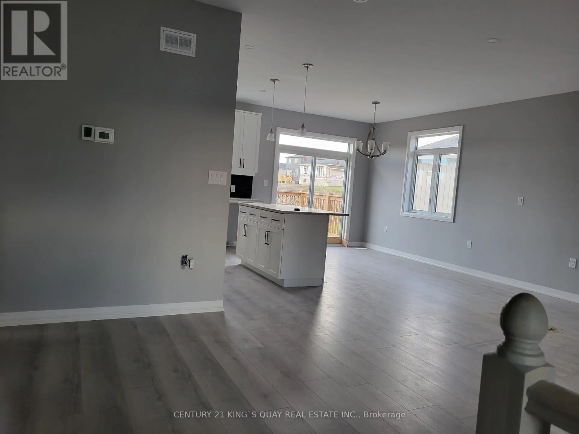 42 MCFARLAND DRIVE - Image 4