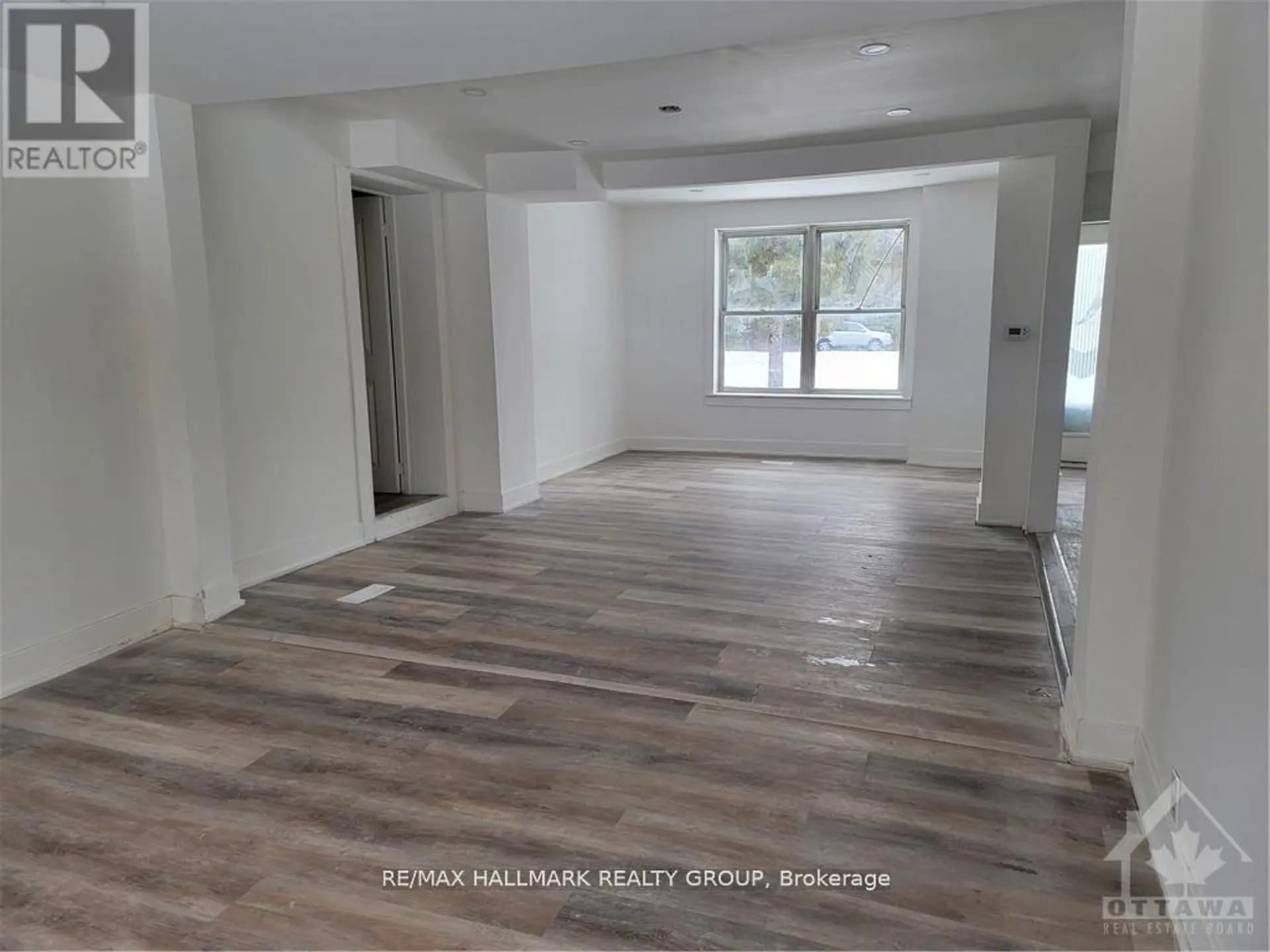 6434 BANK STREET - Image 16