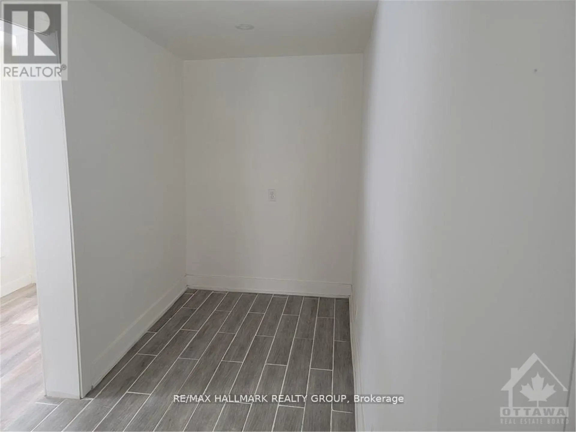 6434 BANK STREET - Image 17
