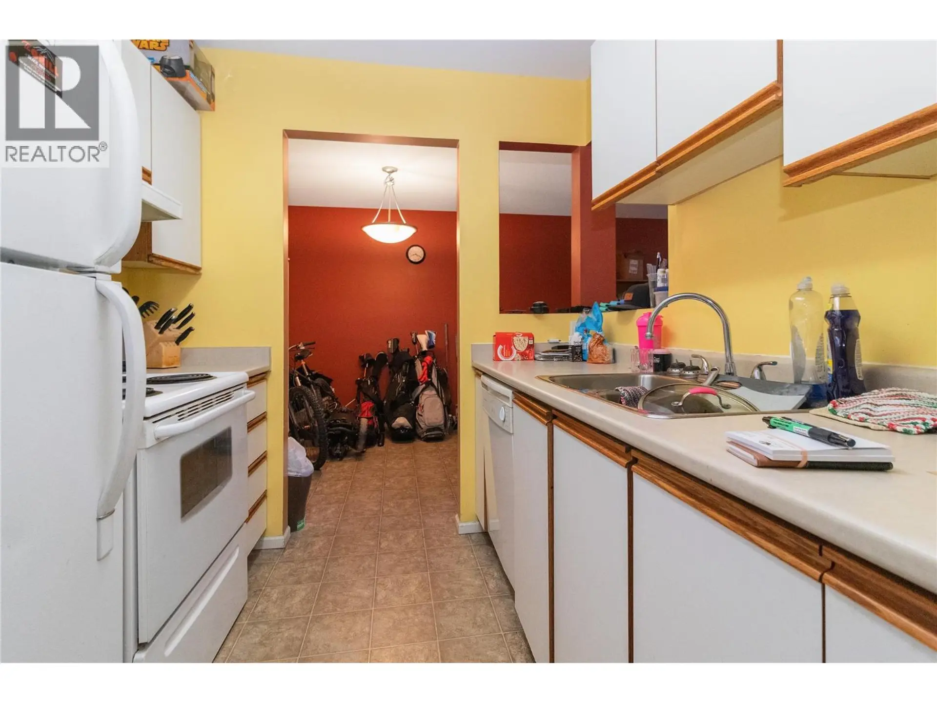 #403 2025 Baron Road - Image 3