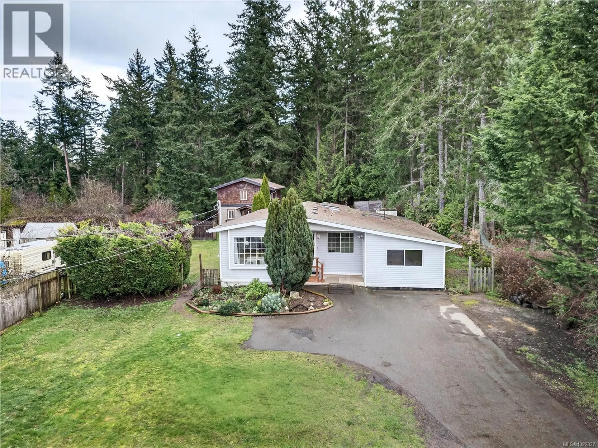 Property at 183 Maliview Dr, Salt Spring, BC