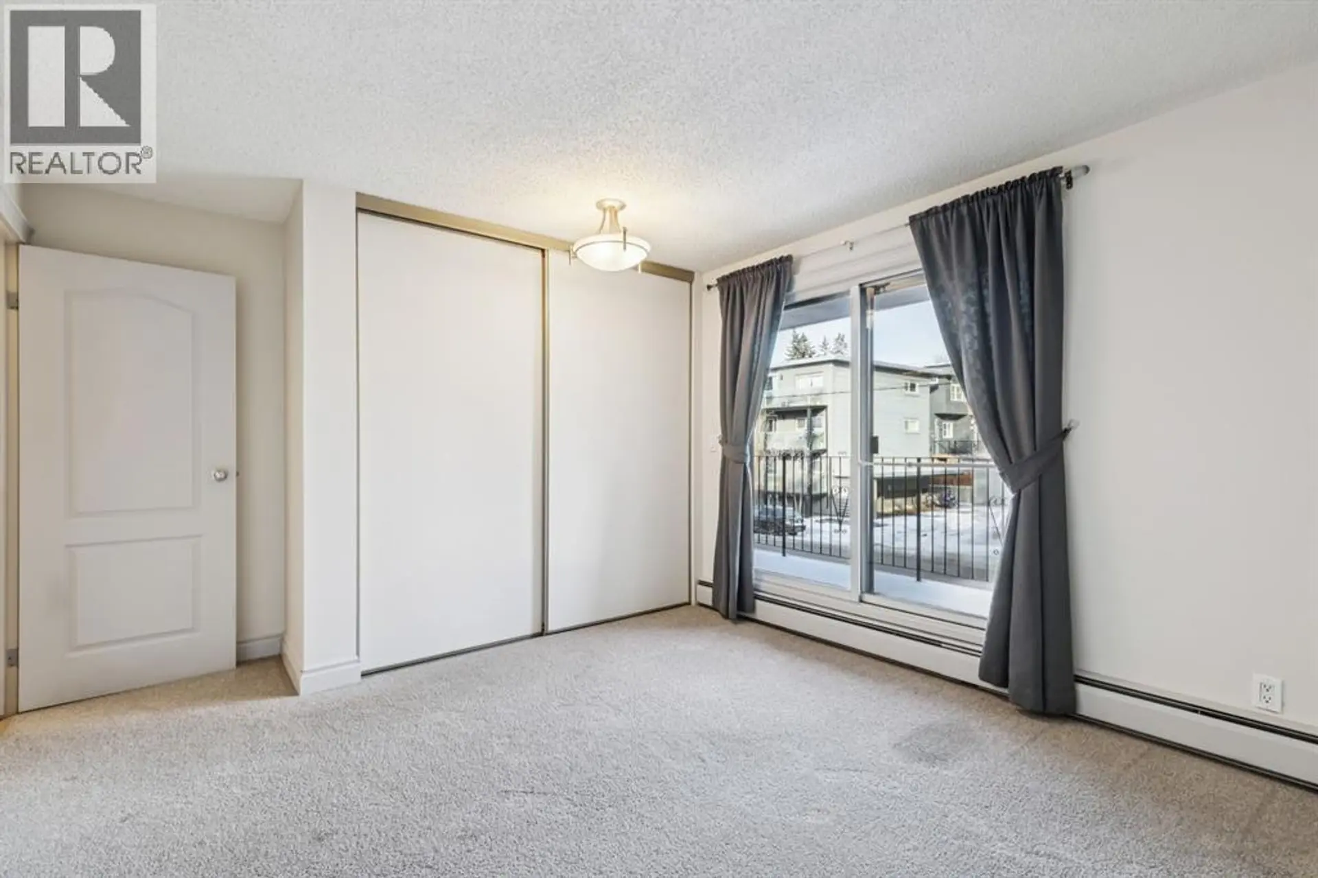 #6 1607 26 AVENUE SW - Image 13