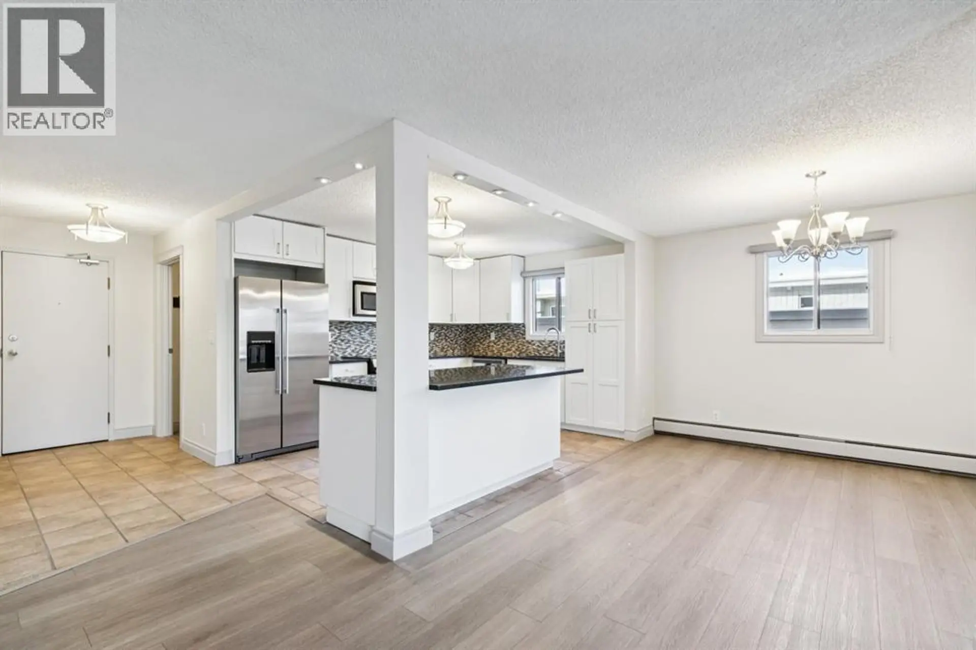 #6 1607 26 AVENUE SW - Image 11