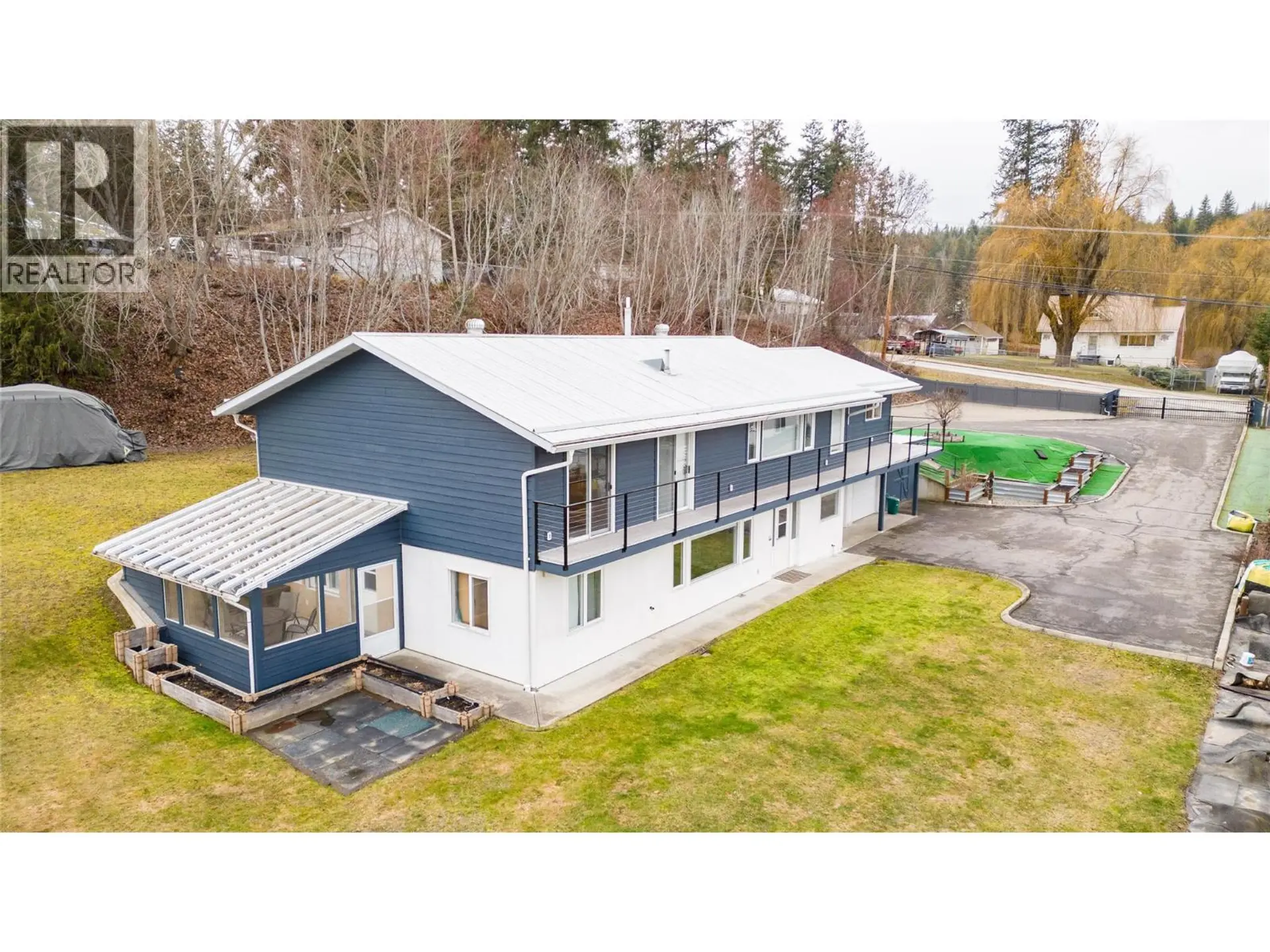 Property at 6960 50 Street NE, Salmon Arm, BC