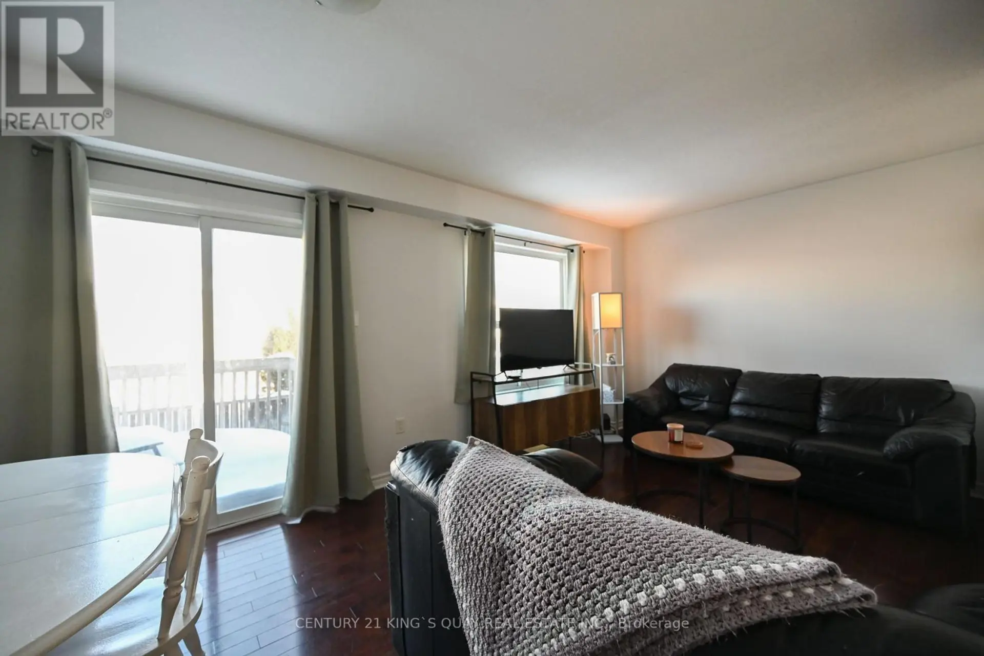 50 CRITTENDEN DRIVE - Image 3
