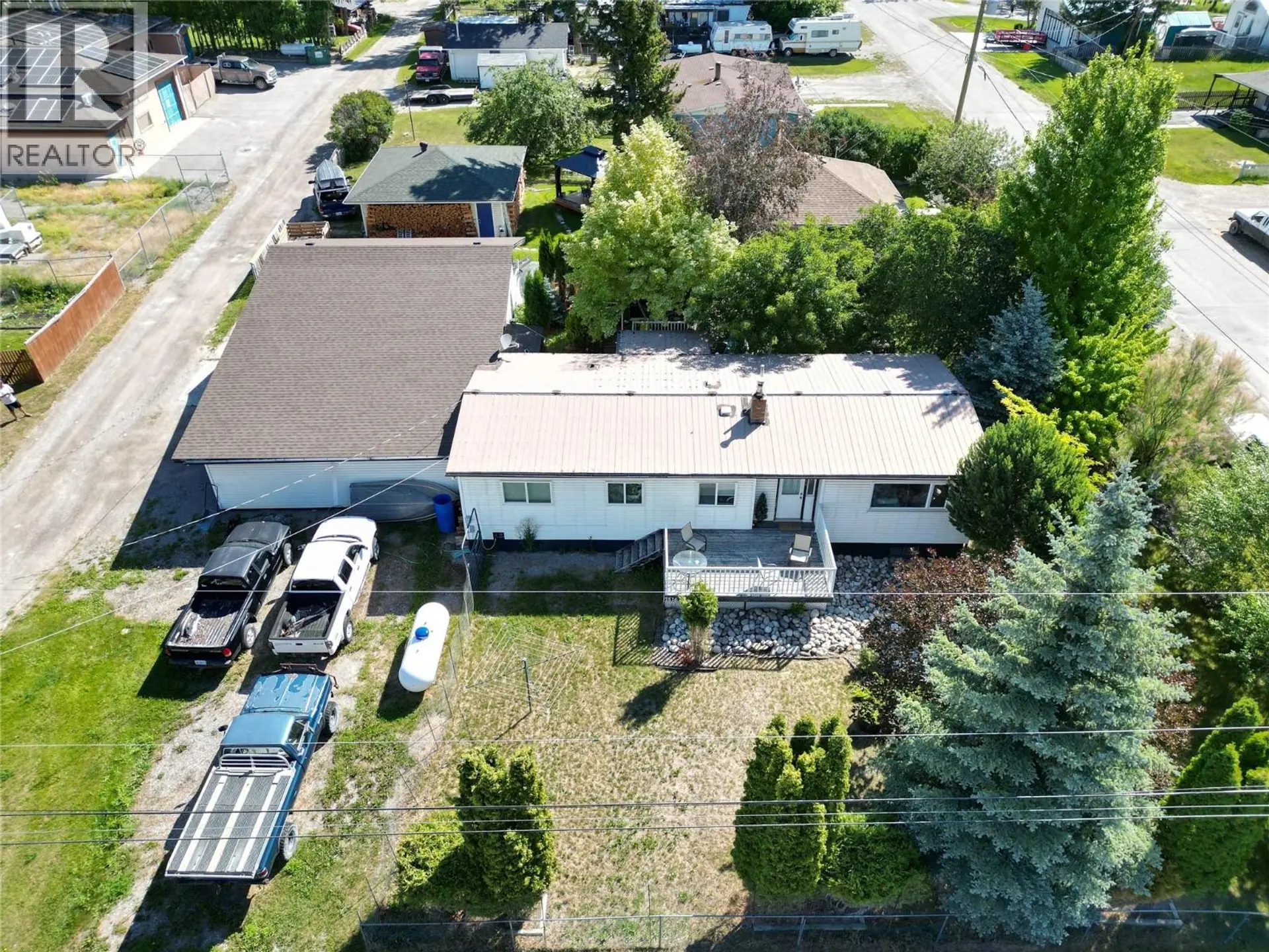 Property at 7516 Columbia Avenue, Radium Hot Springs, BC