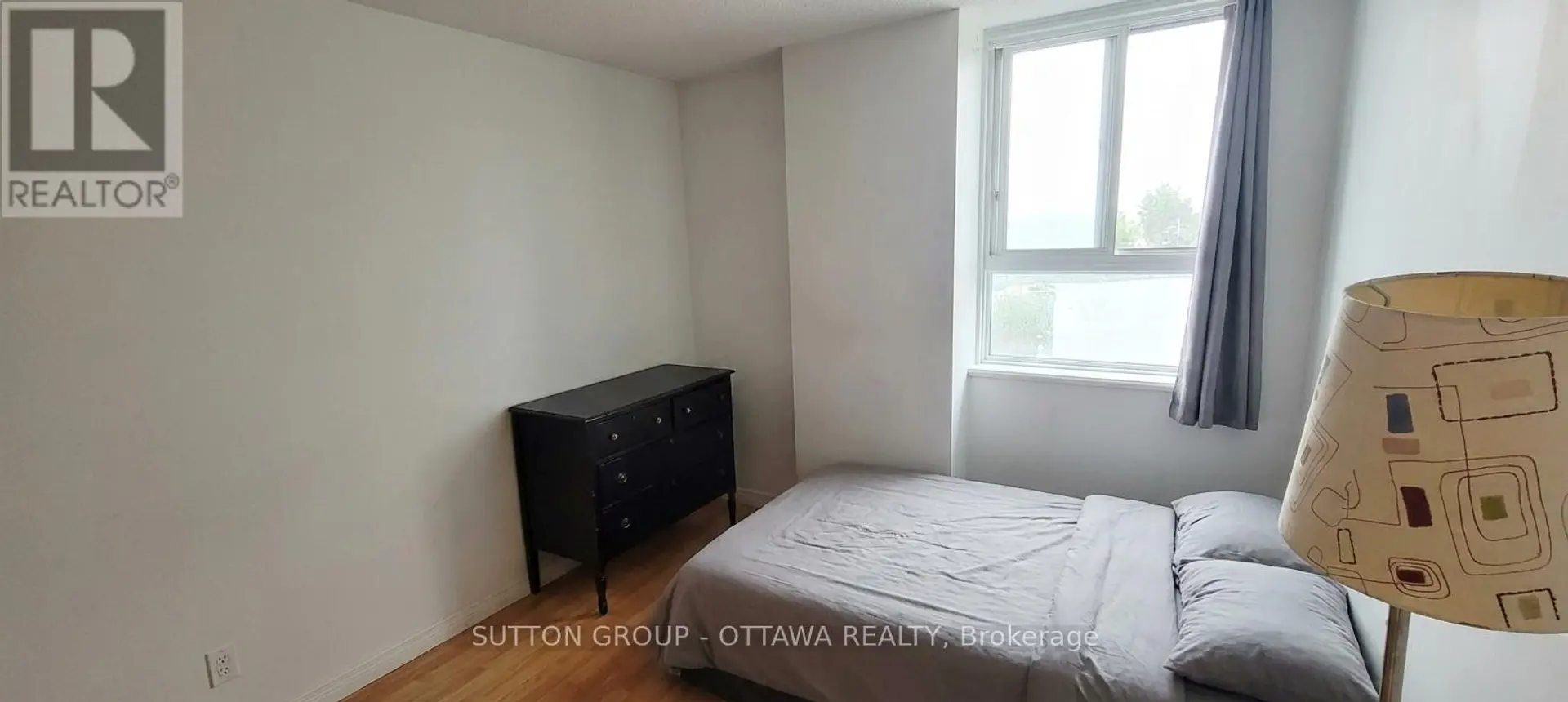 #516 2000 JASMINE CRESCENT - Image 6