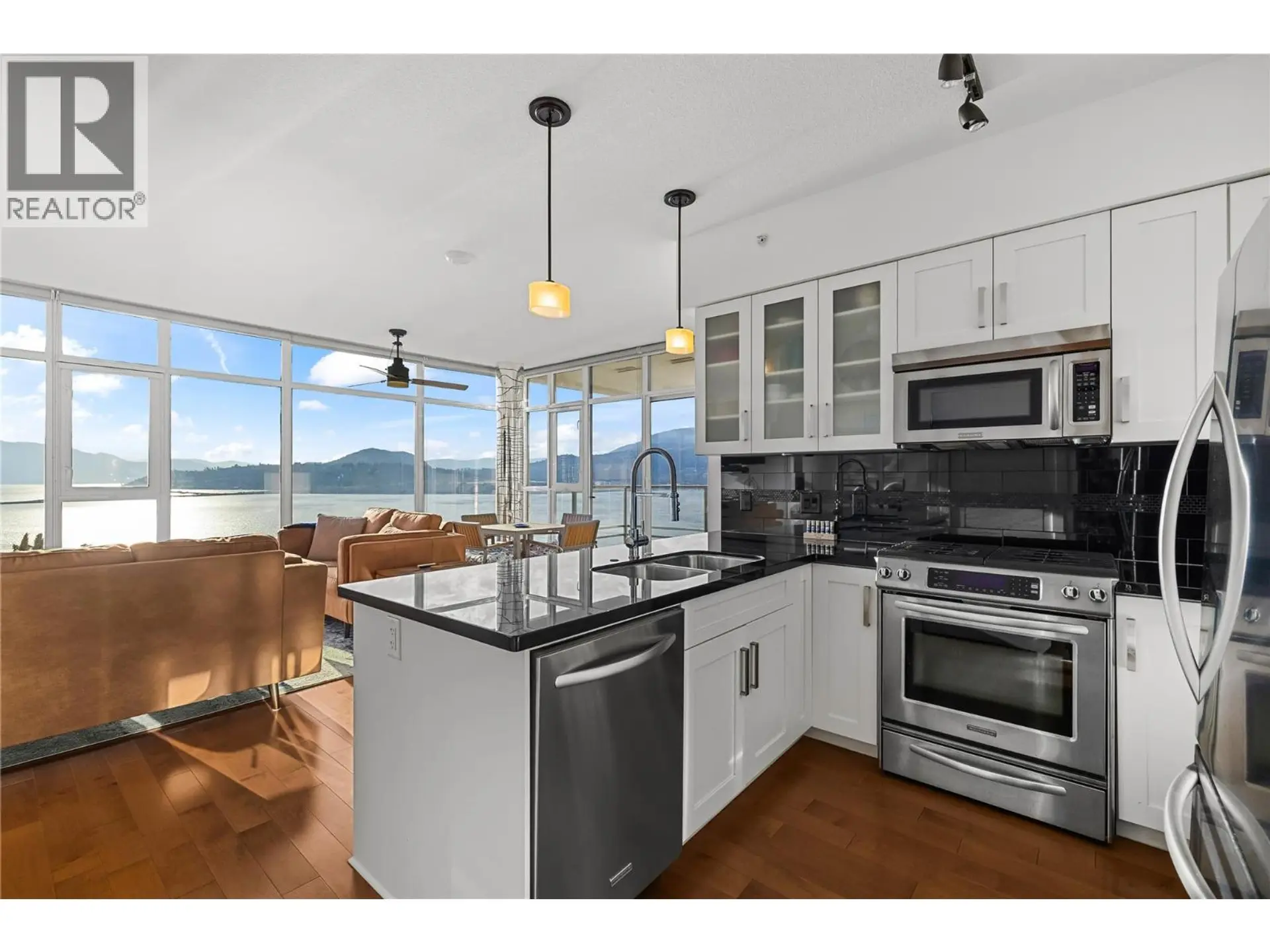 Property at #2107 1075 Sunset Drive, Kelowna, BC