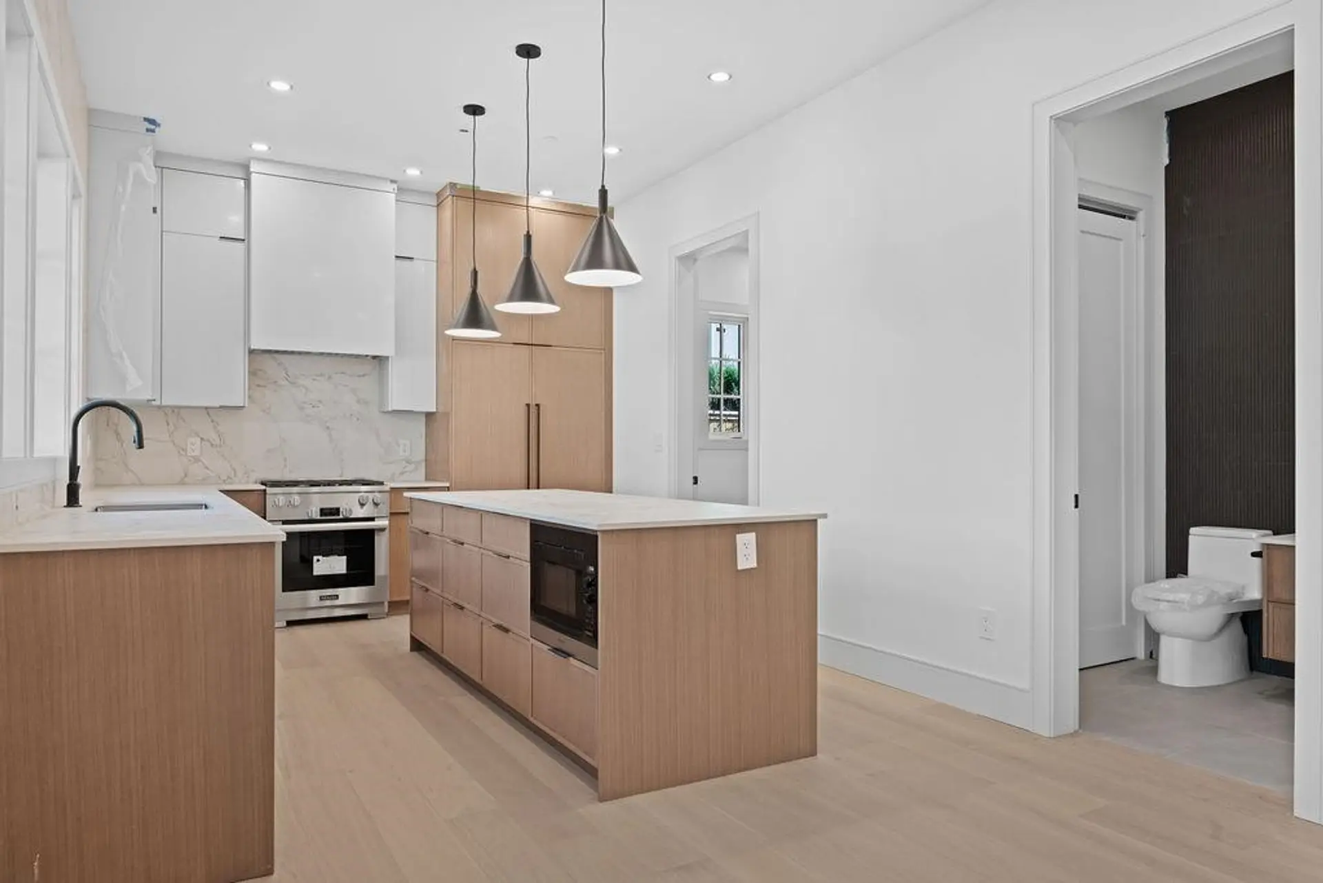 6841 Cypress Street - Image 13