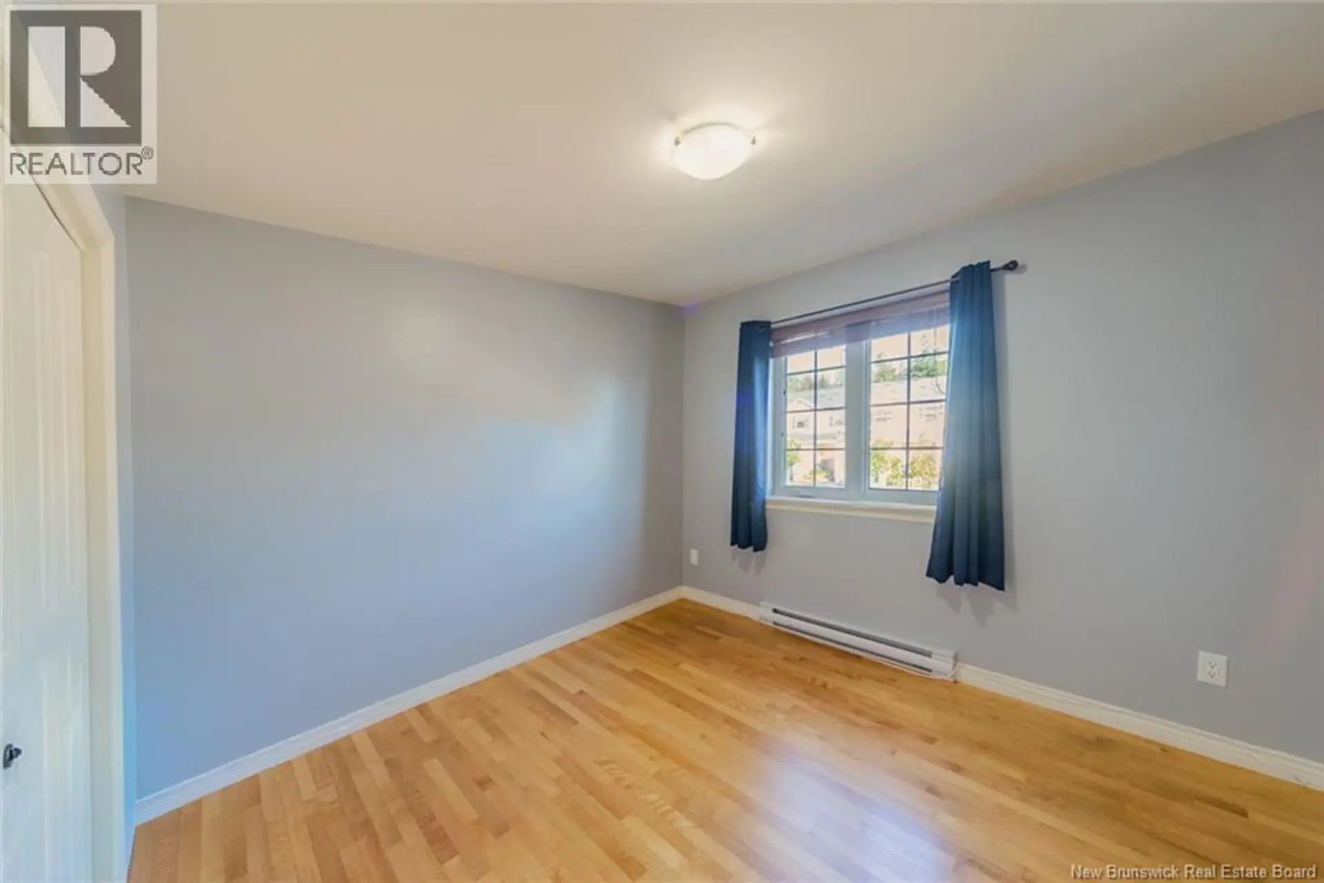 159 DAMIEN - Image 10