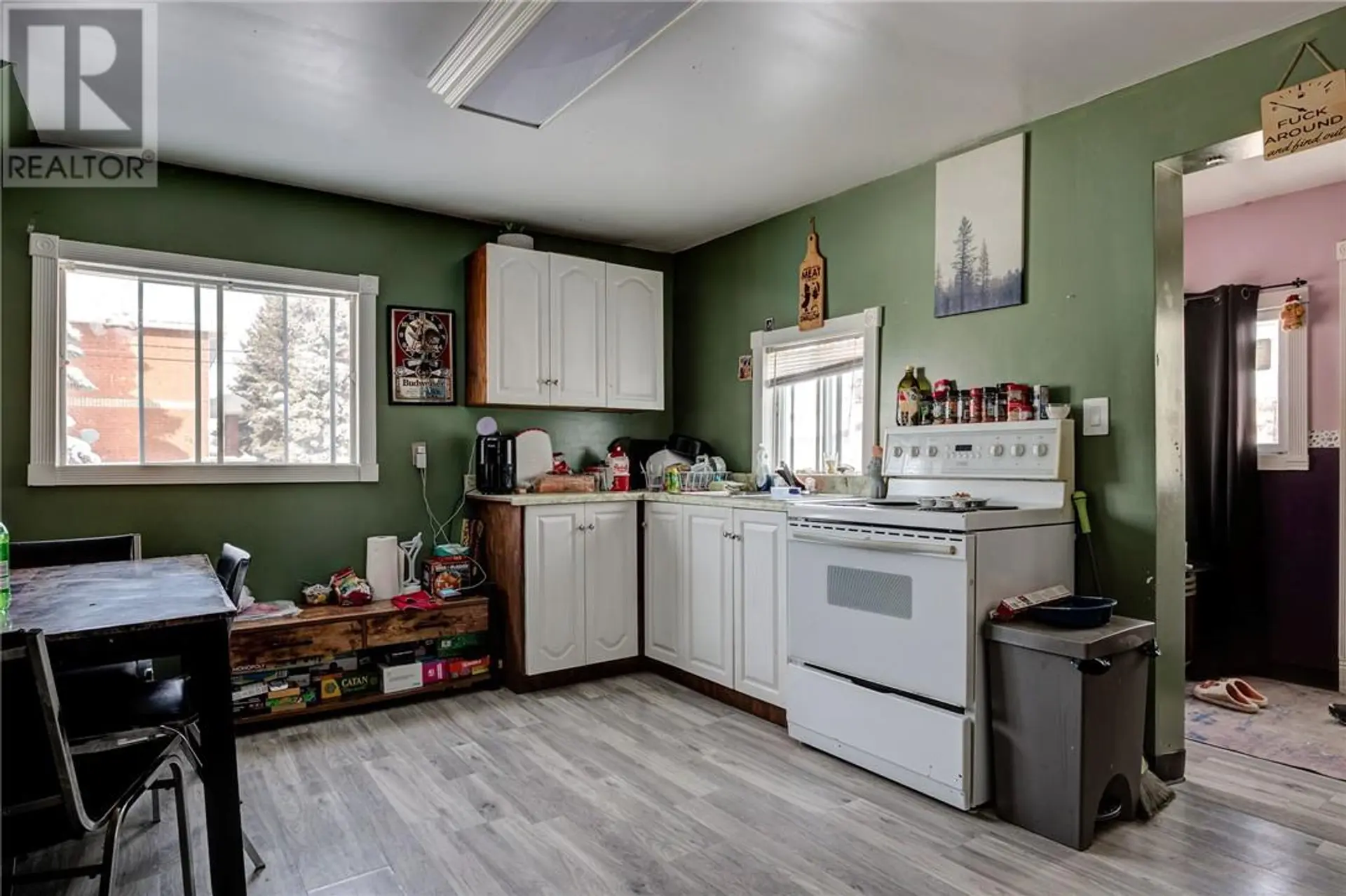 435 CLINTON AVENUE - Image 11