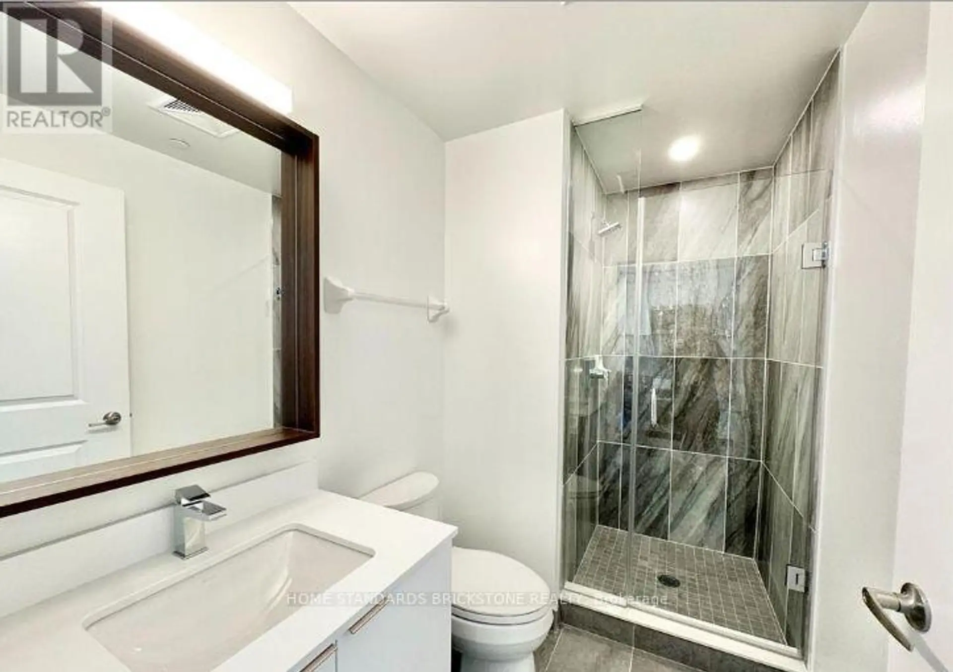 #933 543 RICHMOND STREET W - Image 6