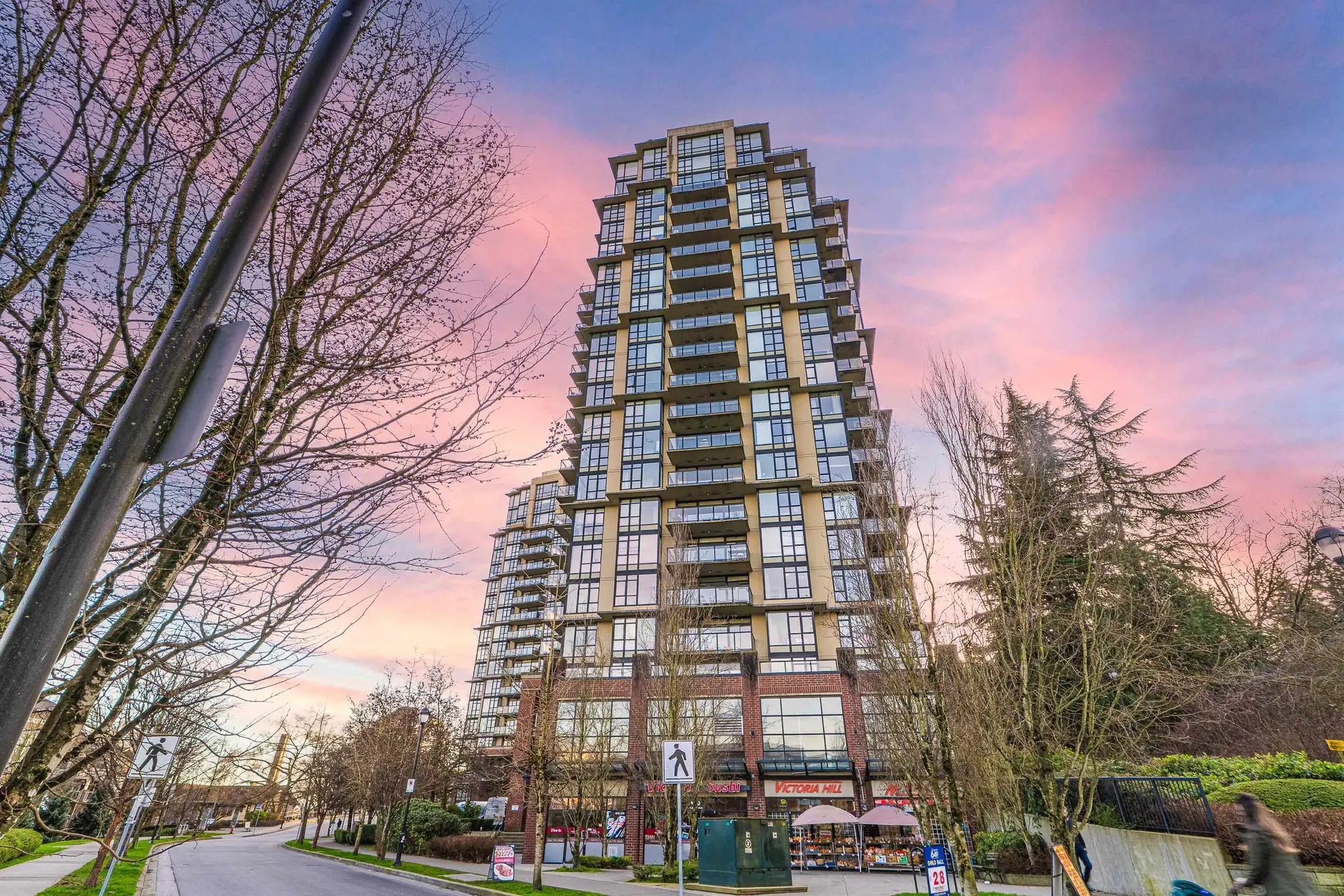 Property at #804 15 E Royal Avenue, New Westminster, BC