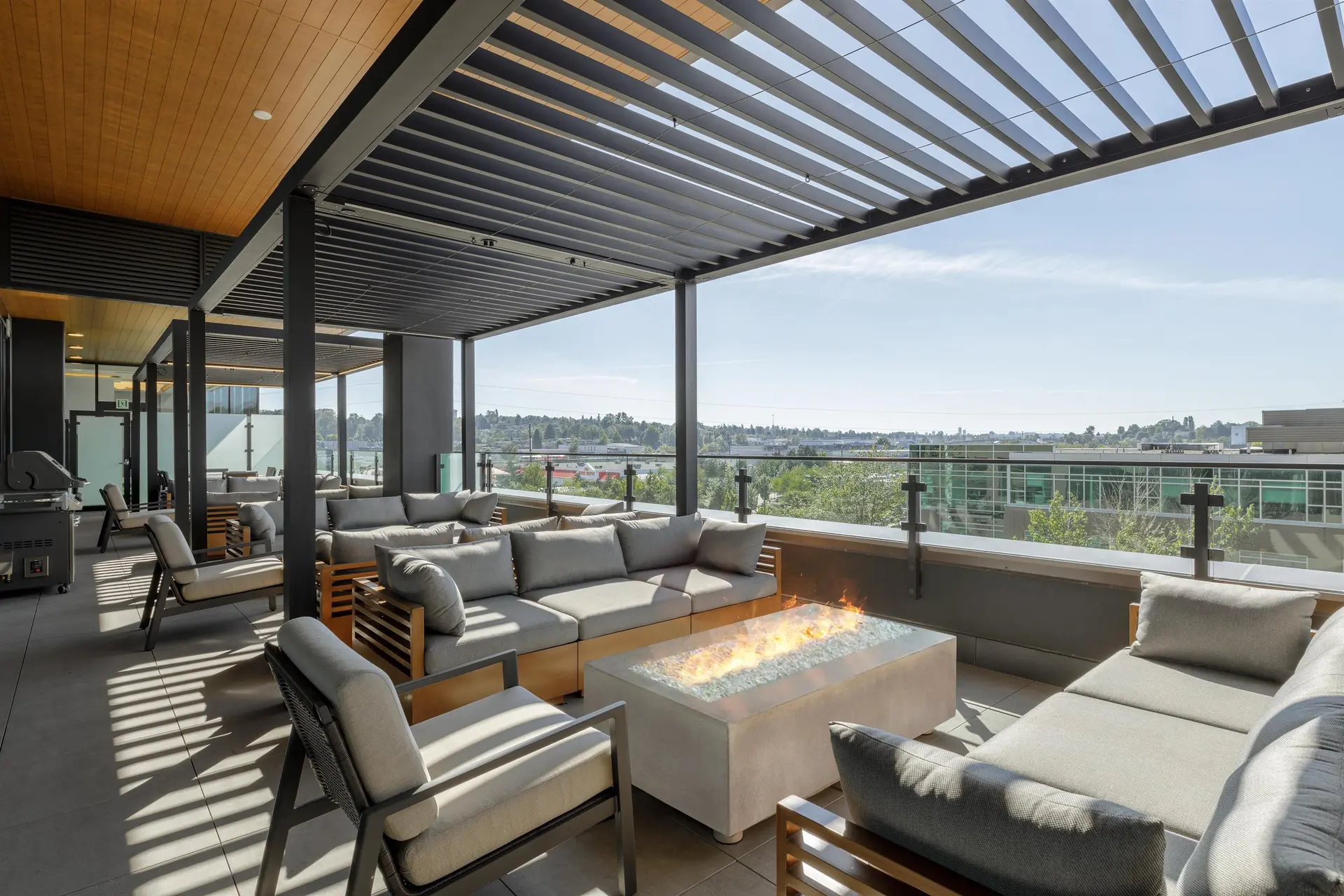 #605 4168 Lougheed Highway - Image 20