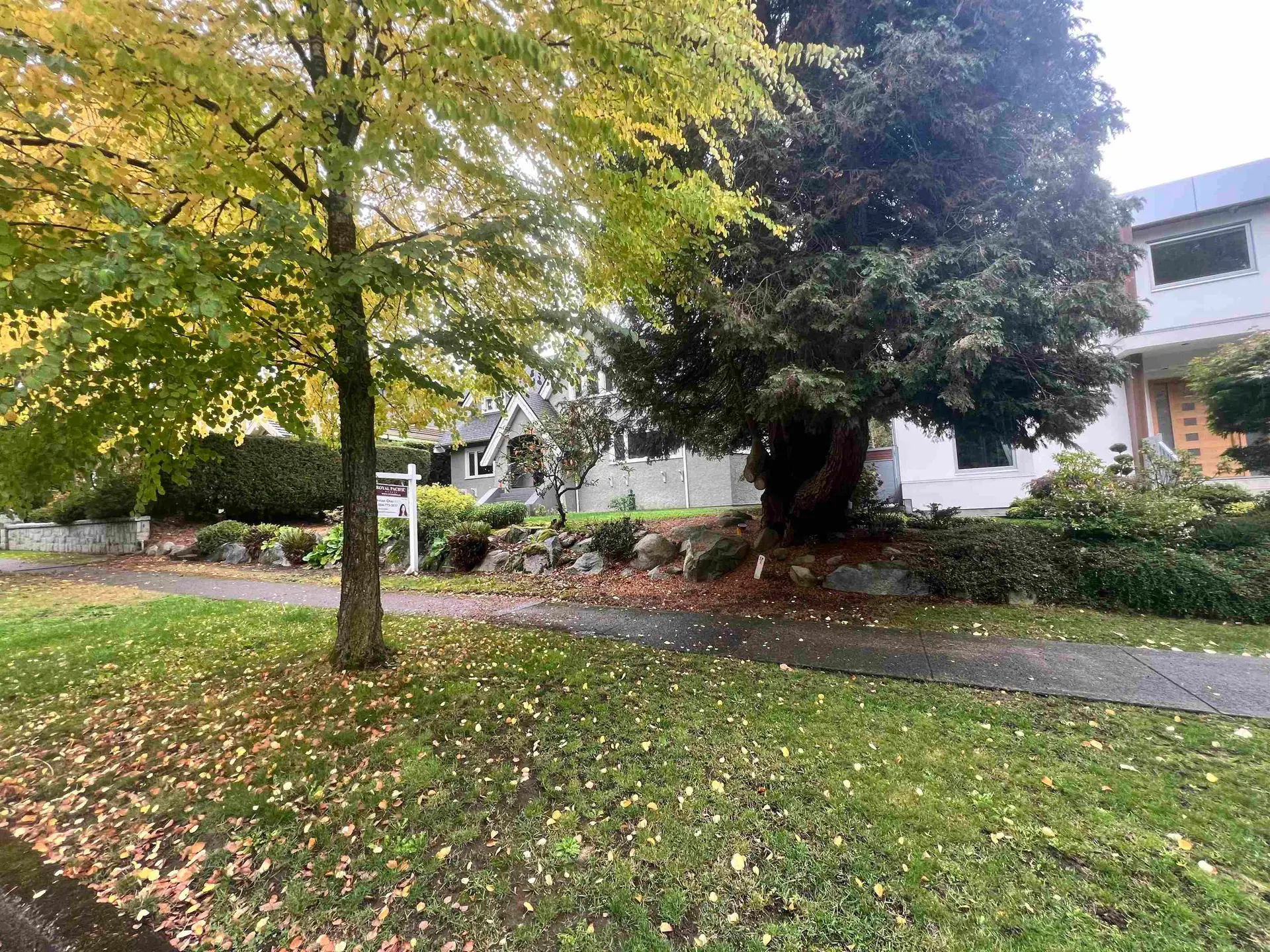 5870 Cartier Street - Image 5