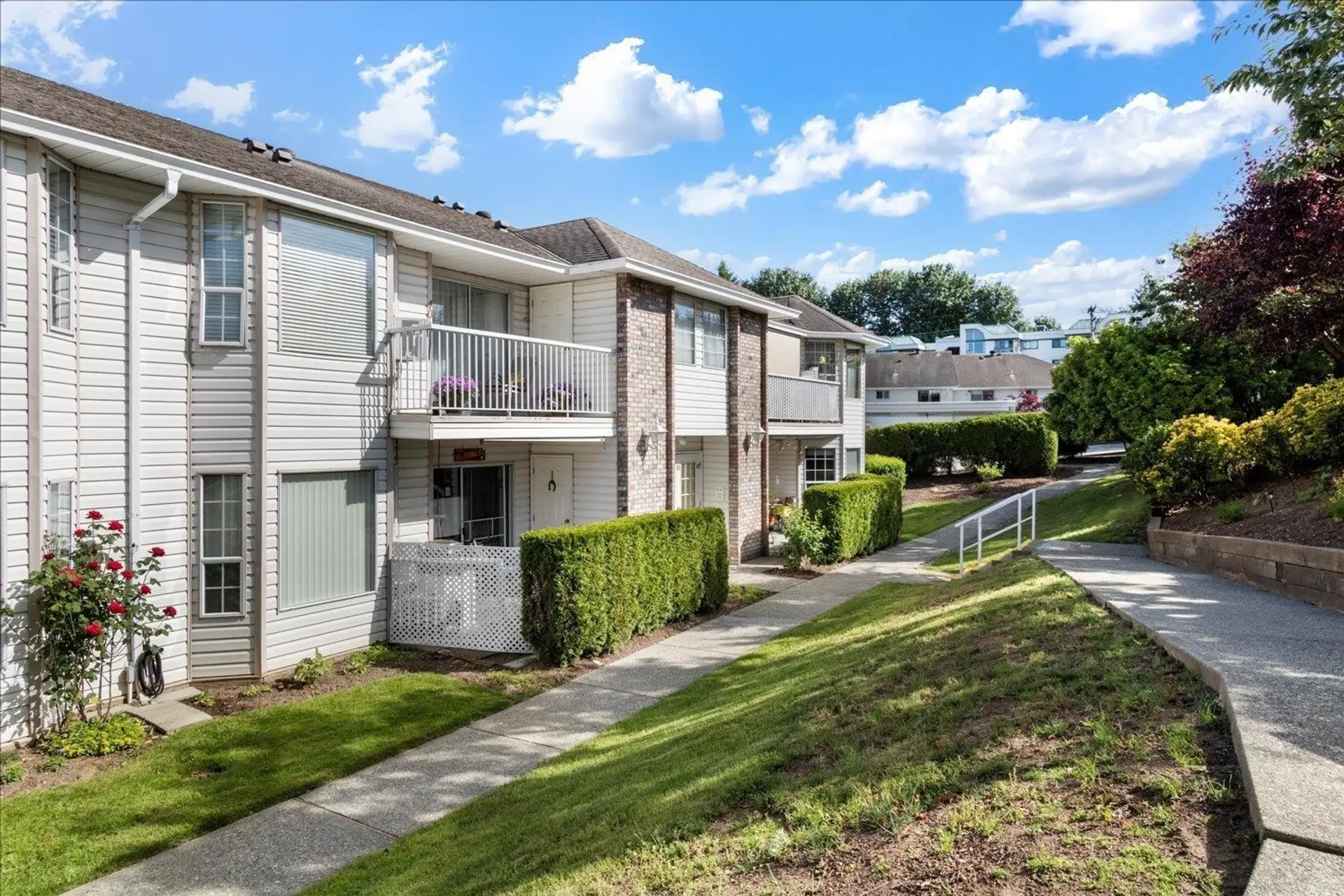 #39 2938 Trafalgar Street - Image 2