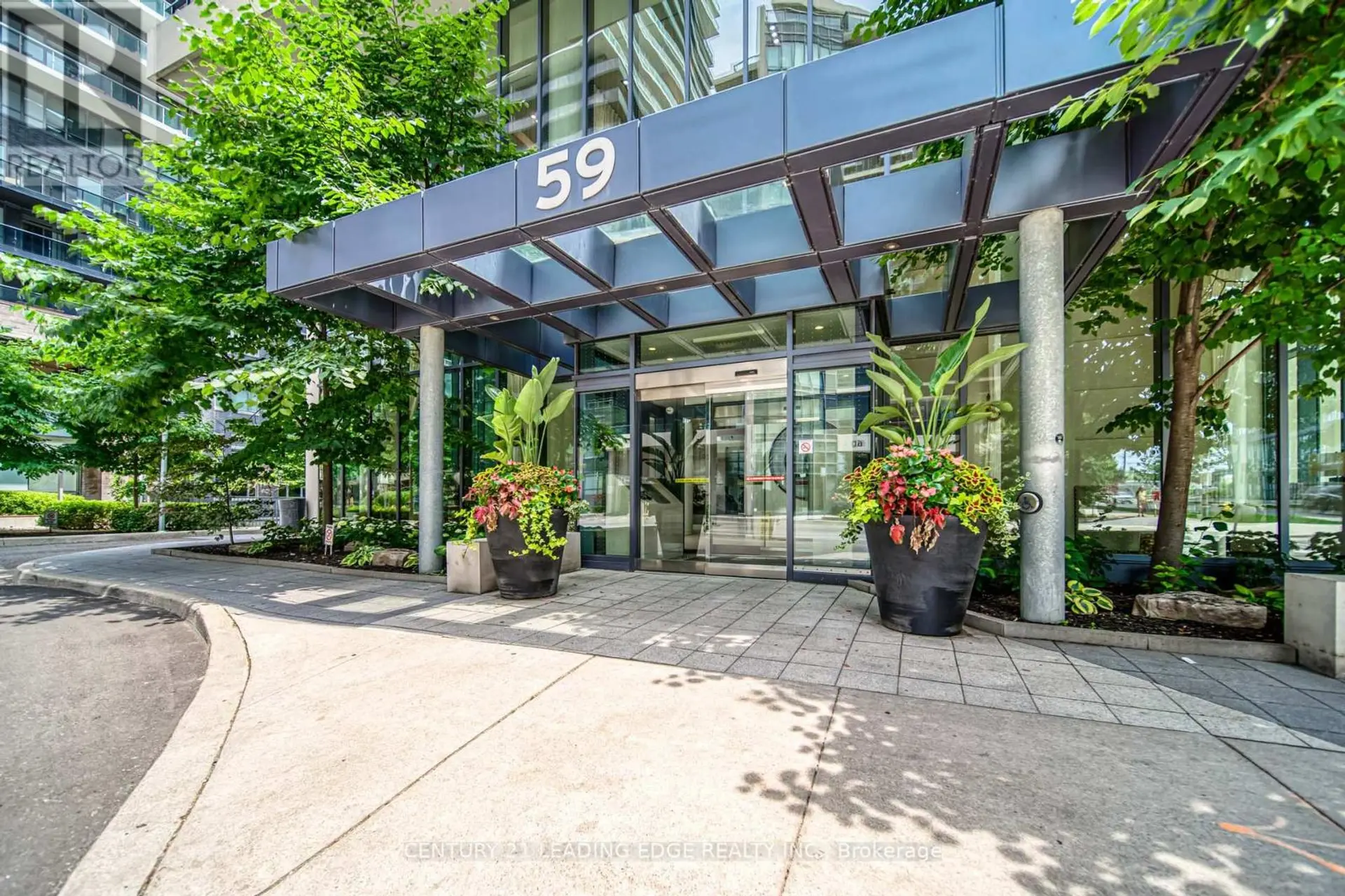 #707 59 ANNIE CRAIG DRIVE - Image 3
