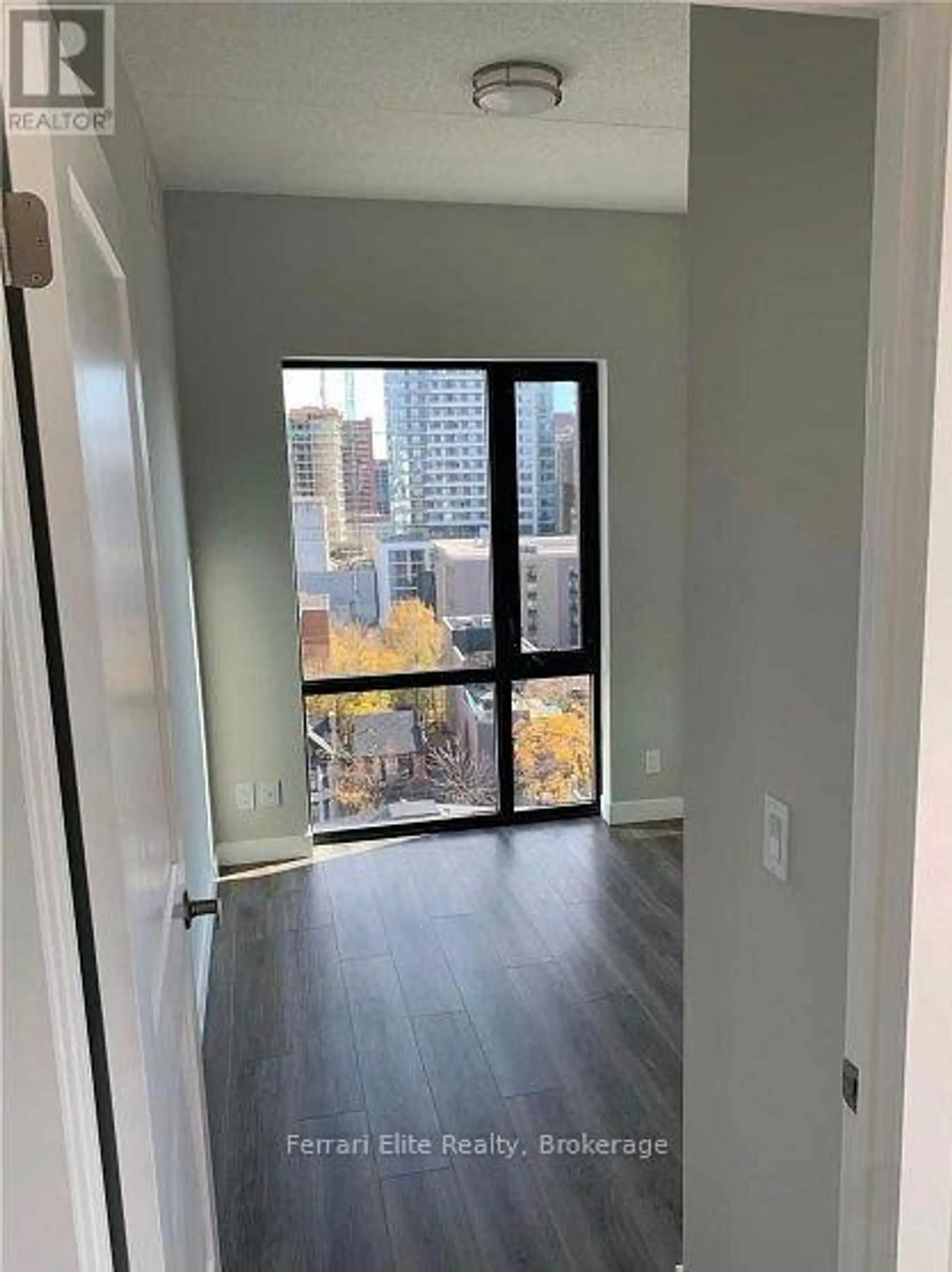 #1114 15 QUEEN STREET S - Image 6