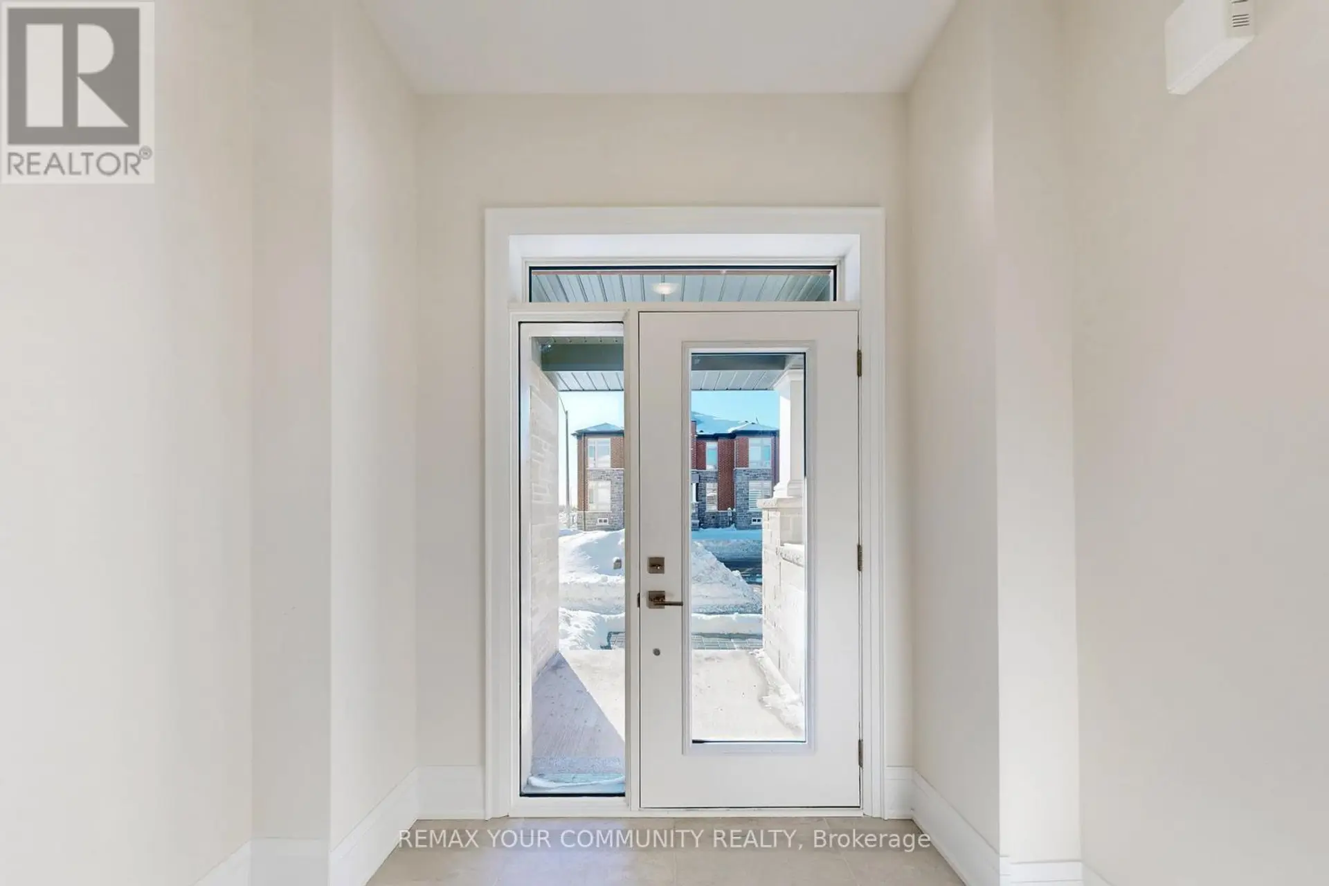 44 SCHMELTZER CRESCENT - Image 2