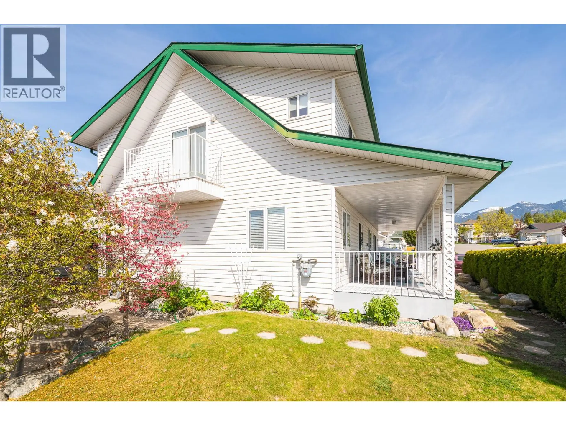 Property at 304 DUGAN Street, Creston, BC
