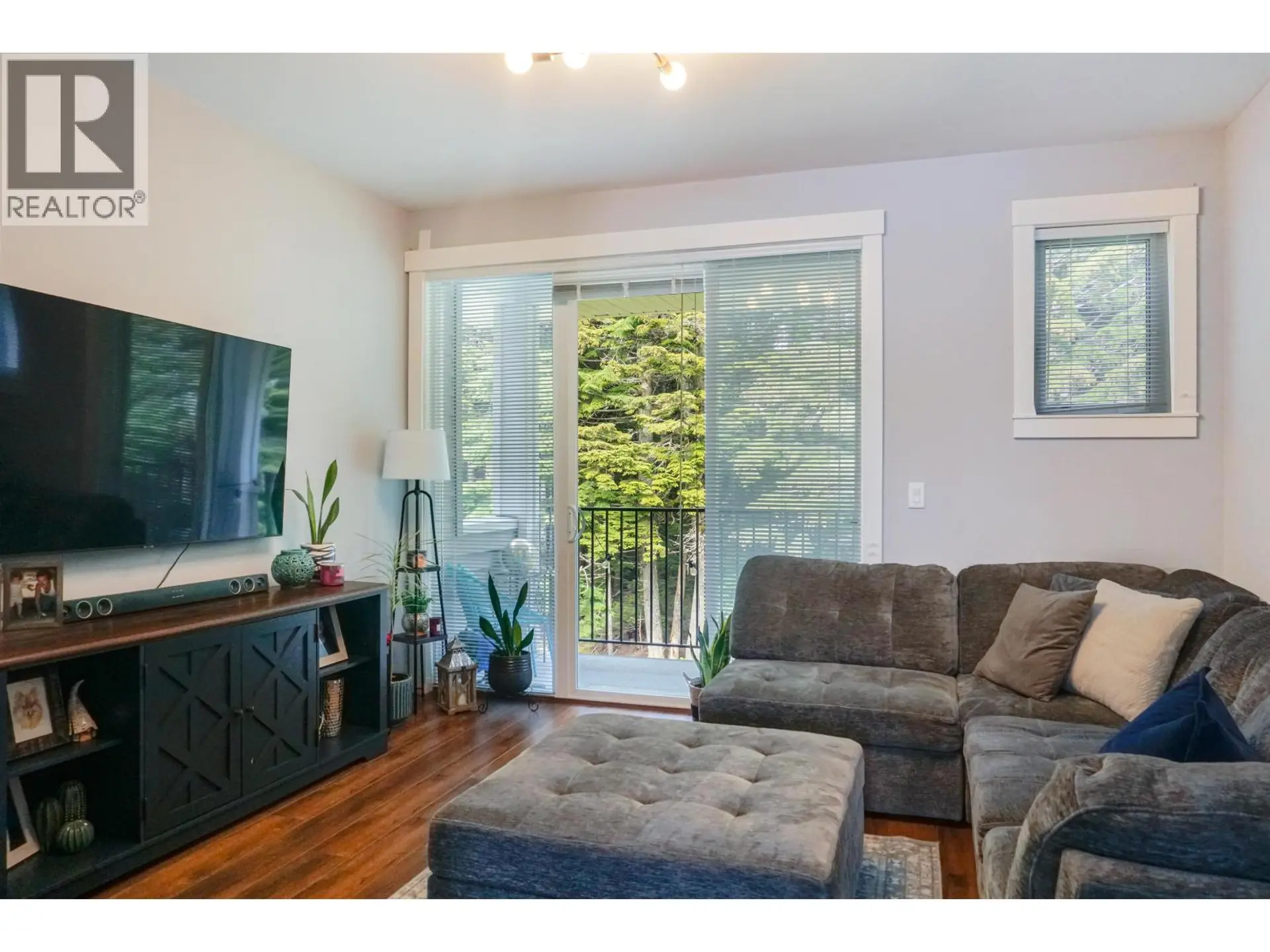 #307 110 BAXTER AVENUE - Image 3