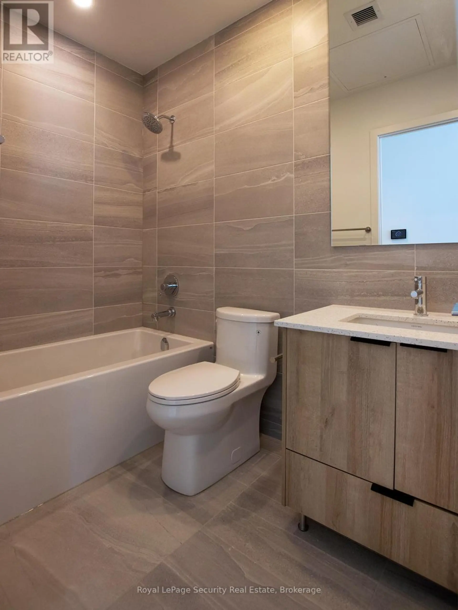 #104 722 MARLEE AVENUE - Image 3