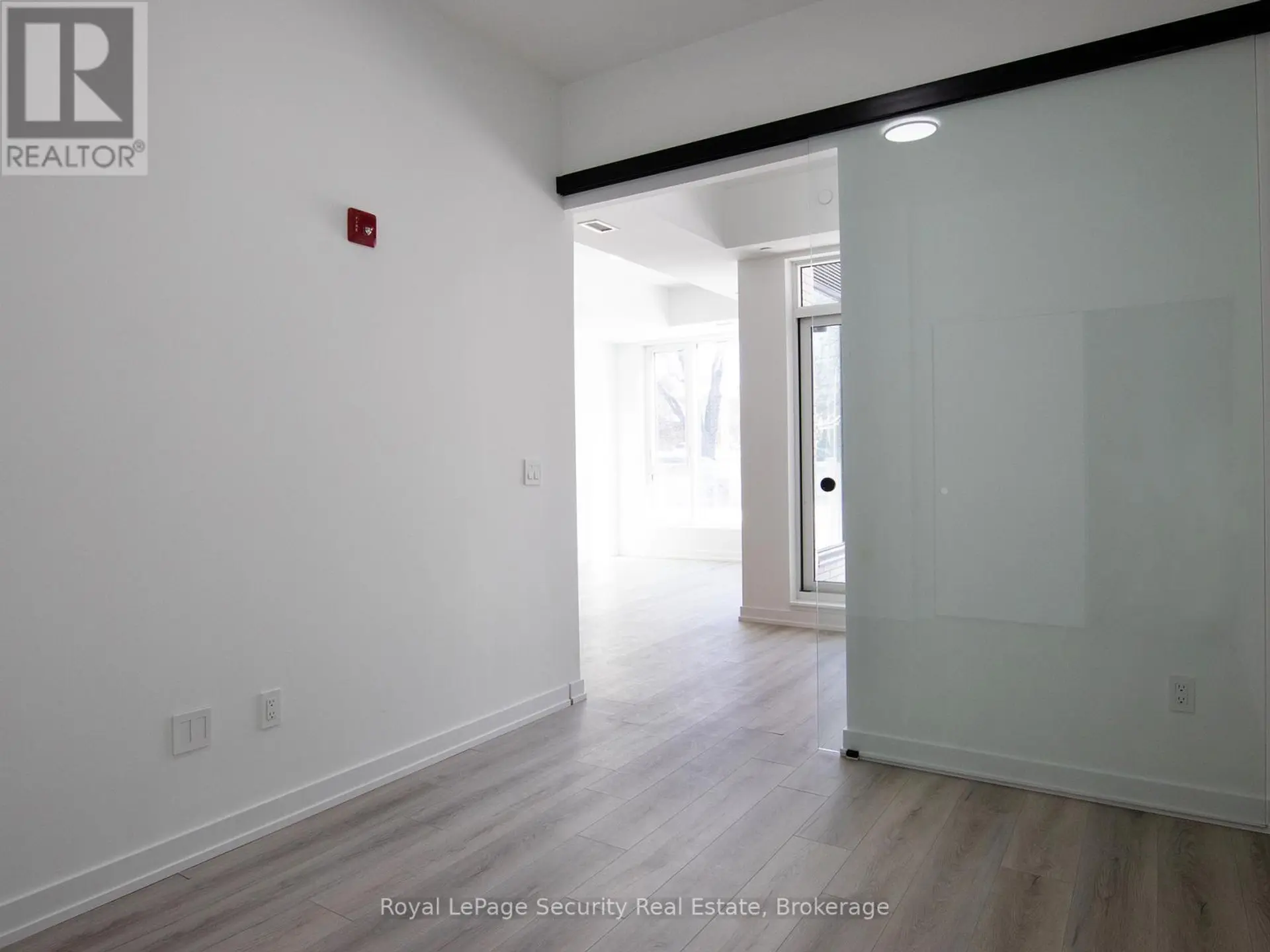 #104 722 MARLEE AVENUE - Image 8