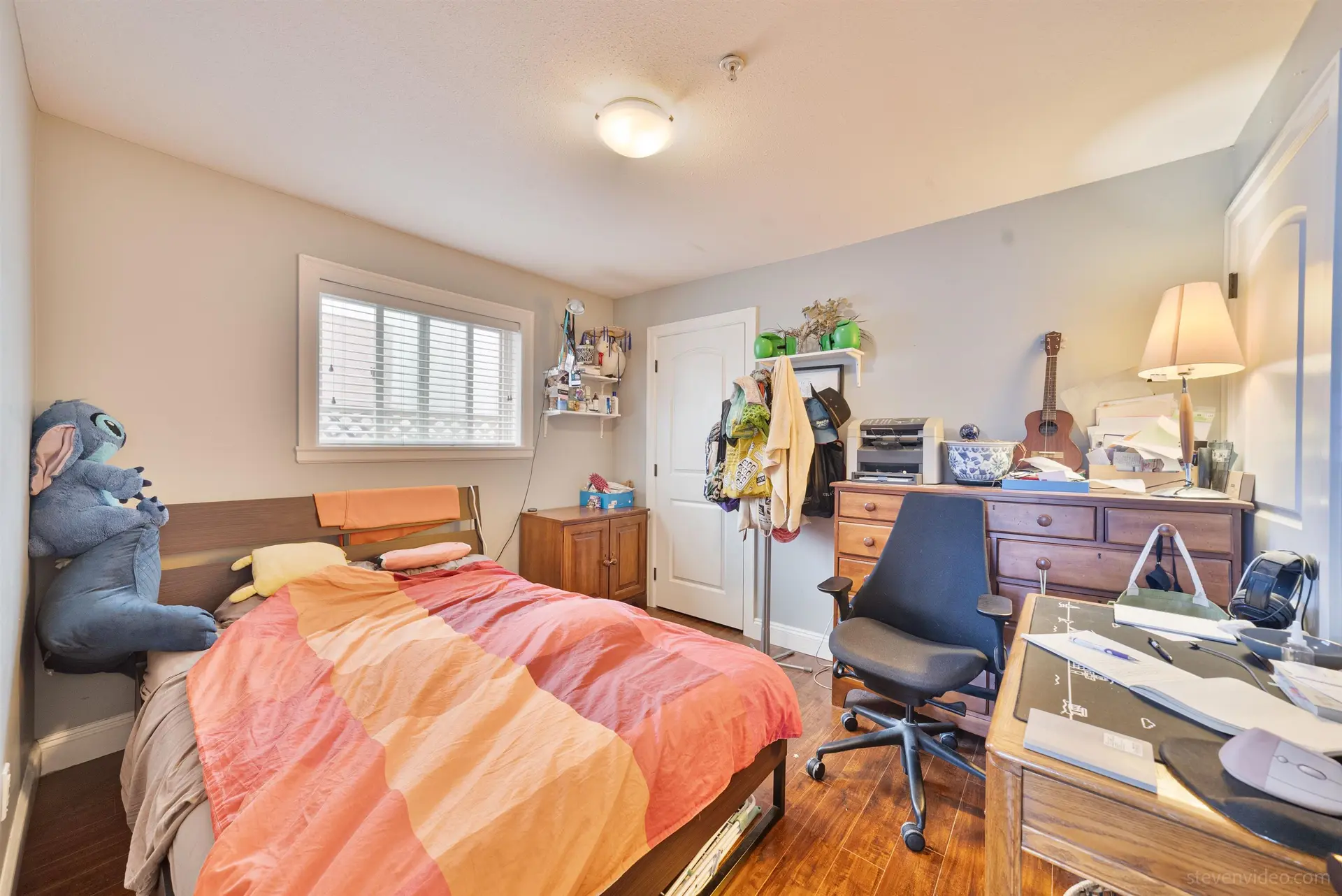 3832 Slocan Street - Image 14