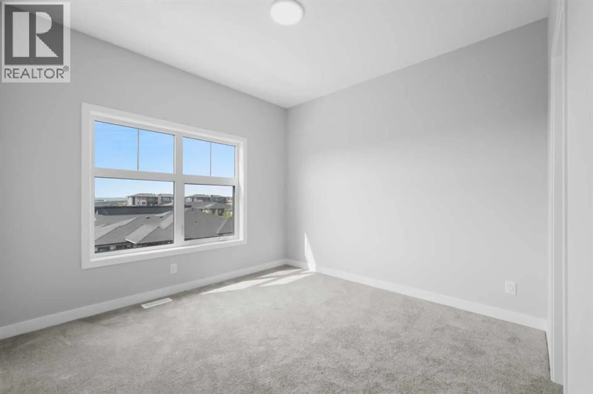 607 MAHOGANY ROAD SE - Image 14