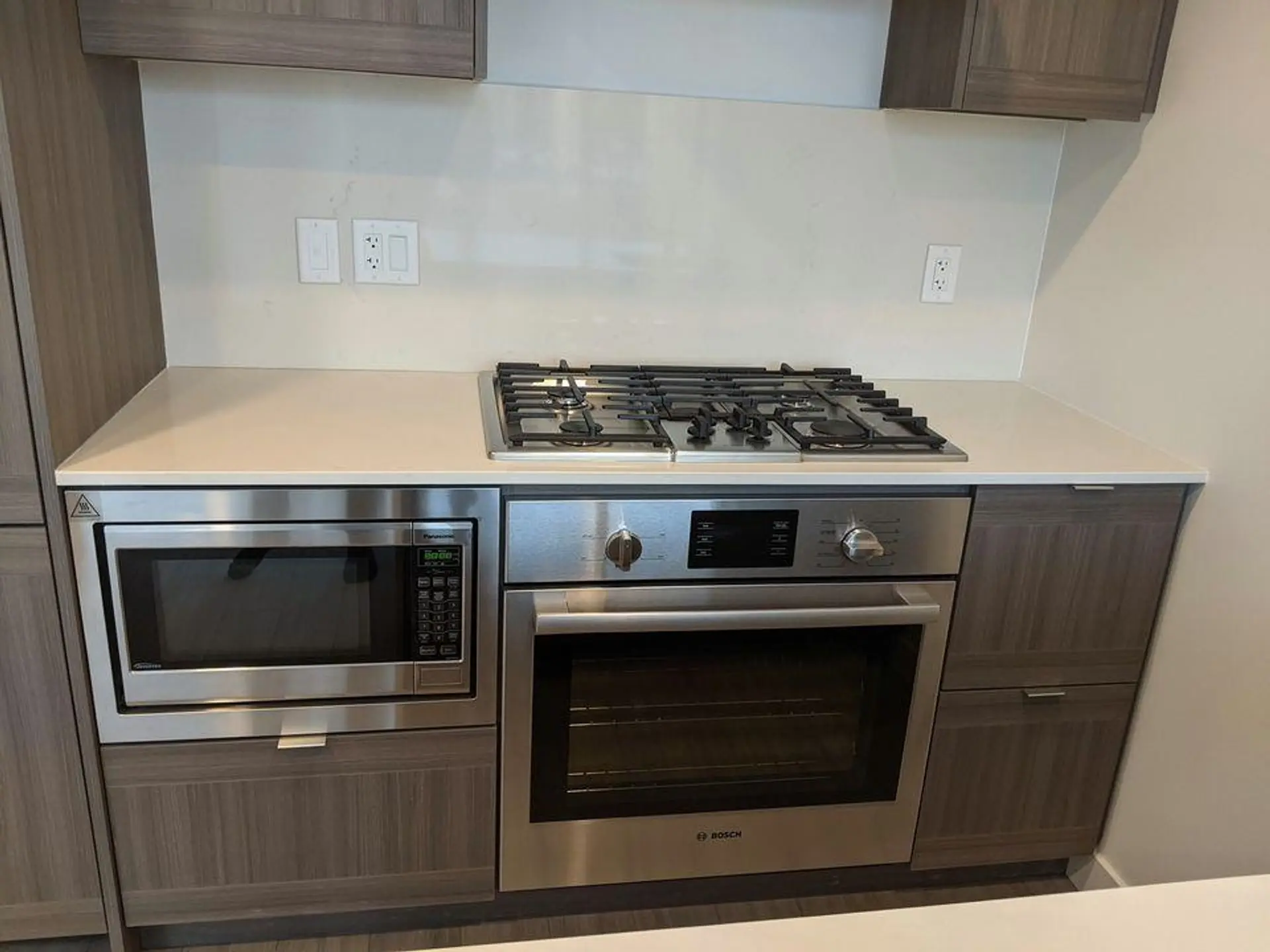 #2504 2351 Beta Avenue - Image 5