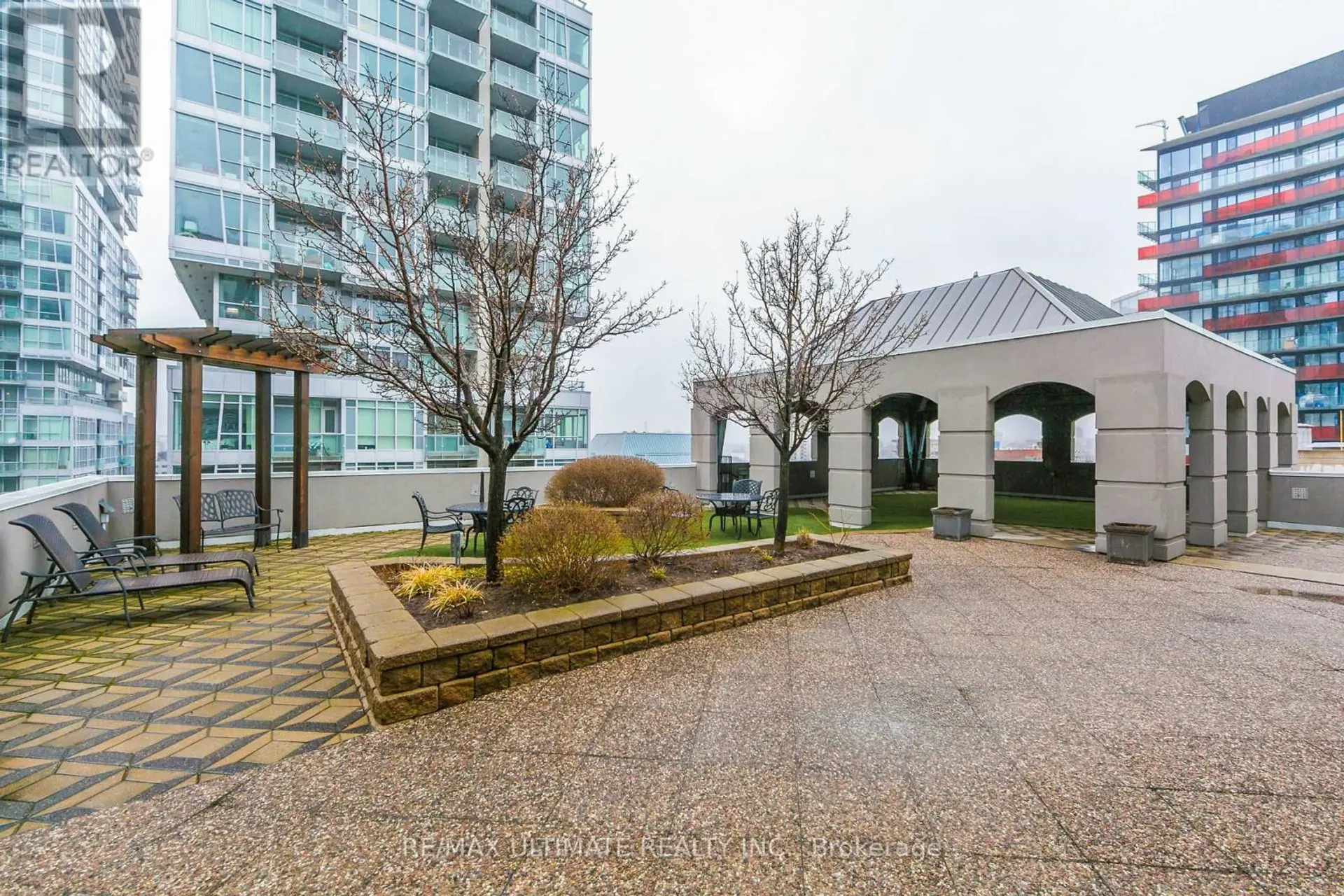 #1004 140 SIMCOE STREET - Image 14