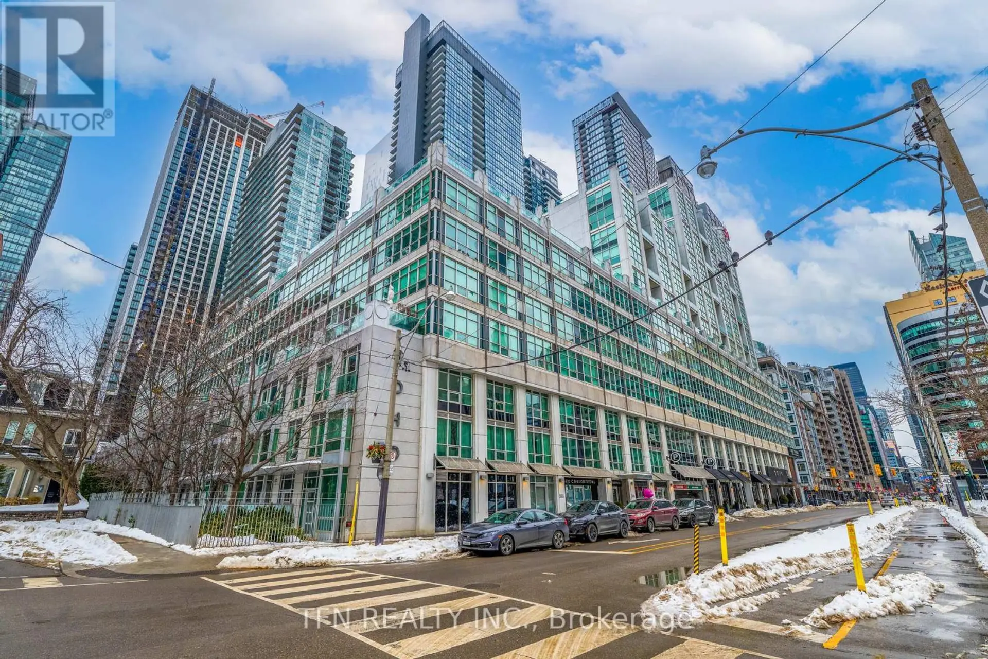 #M22 350 WELLINGTON STREET W - Image 1