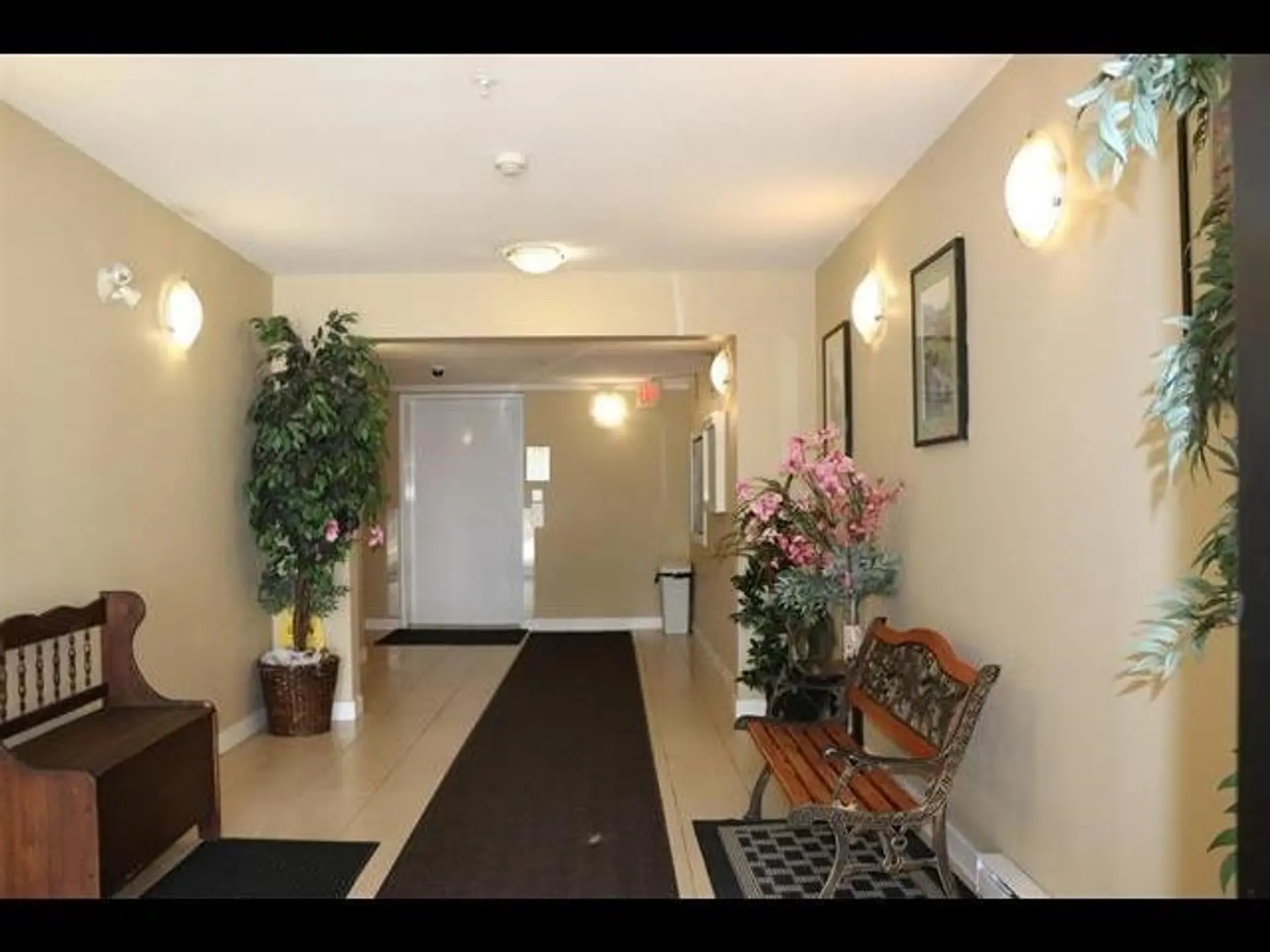 #PH2 1205 Fifth Avenue - Image 2