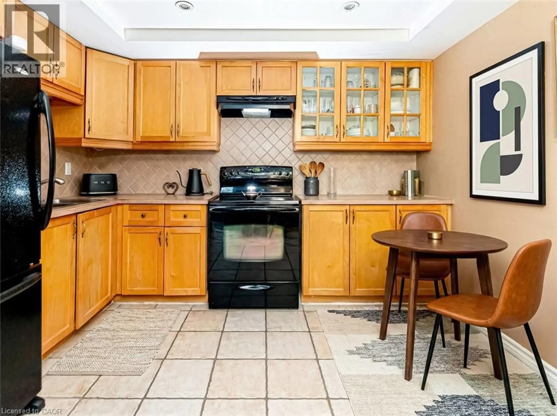 #808 8 WOODMAN DRIVE S - Image 10