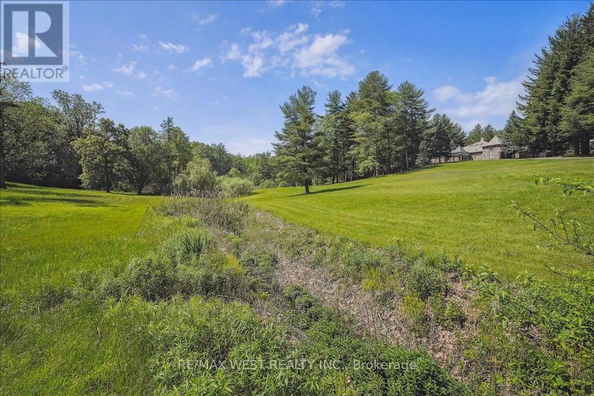 1630 PELHAM STREET - Image 3