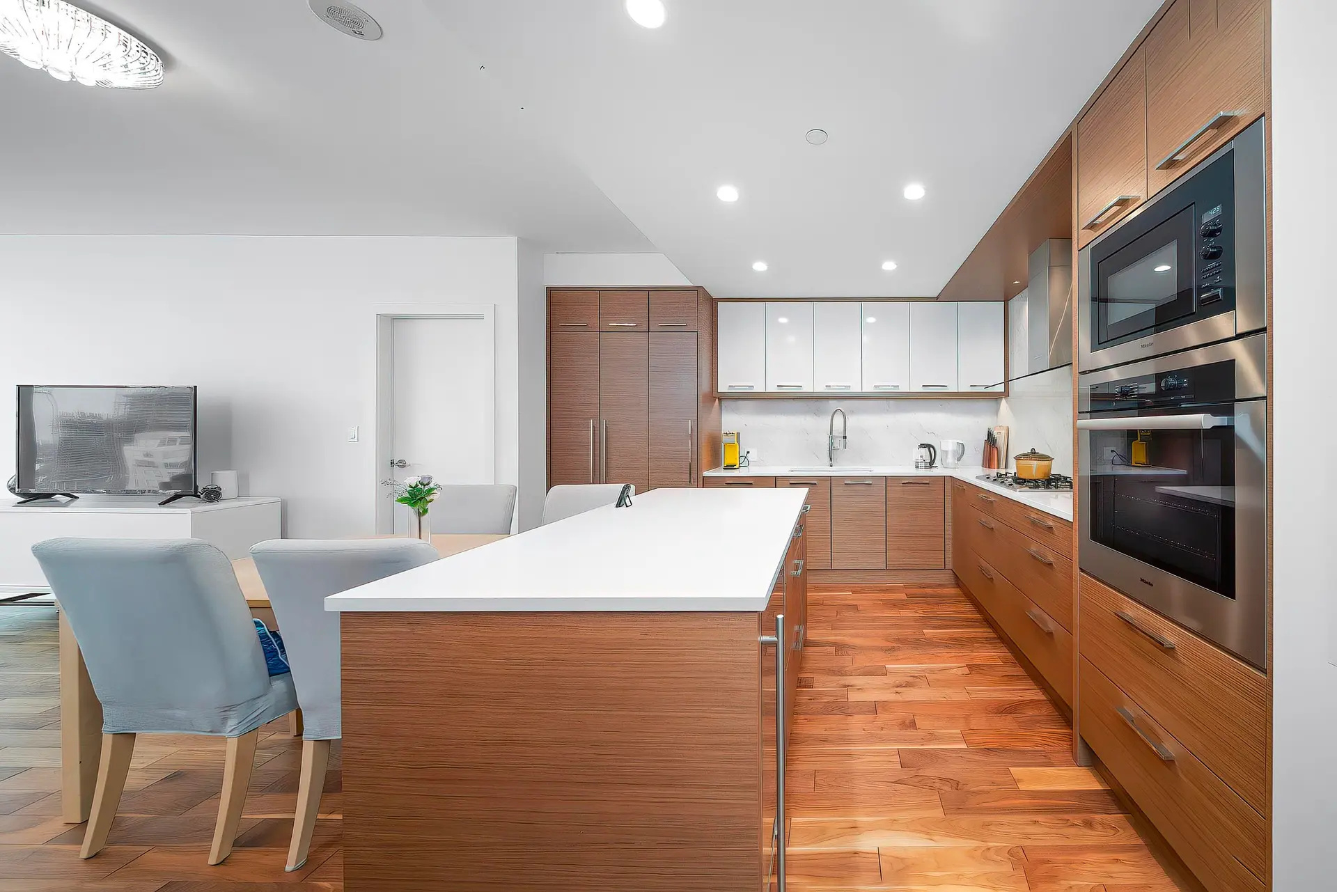 #2703 4360 Beresford Street - Image 6
