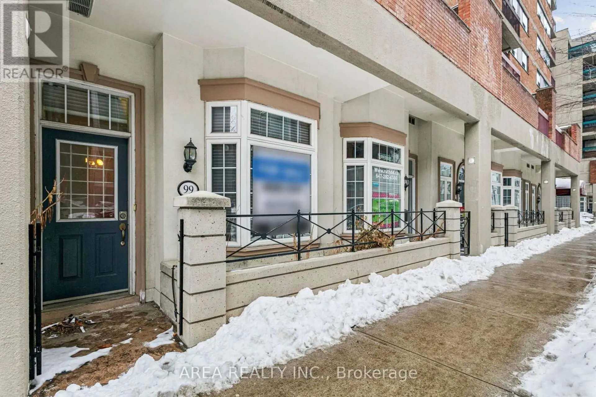 #99 99 MCCAUL STREET - Image 1
