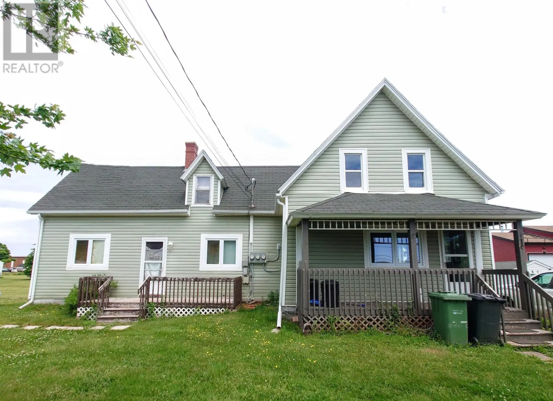41 MAIN DRIVE EAST - Image 1