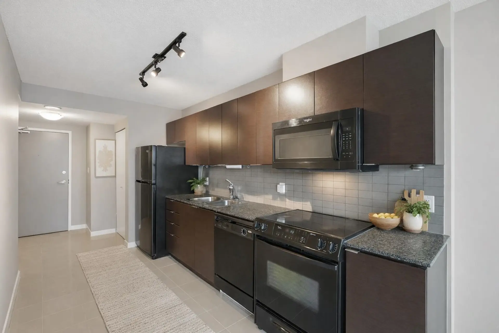 #2408 13618 100 Avenue - Image 3