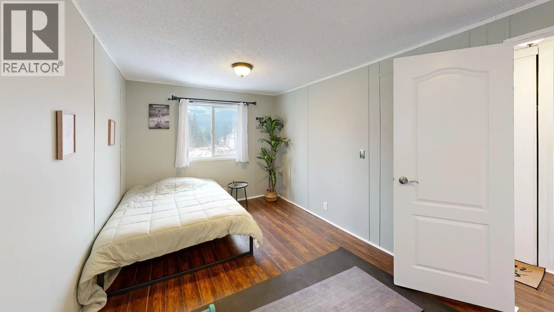 ##44 686 Almberg Road - Image 15