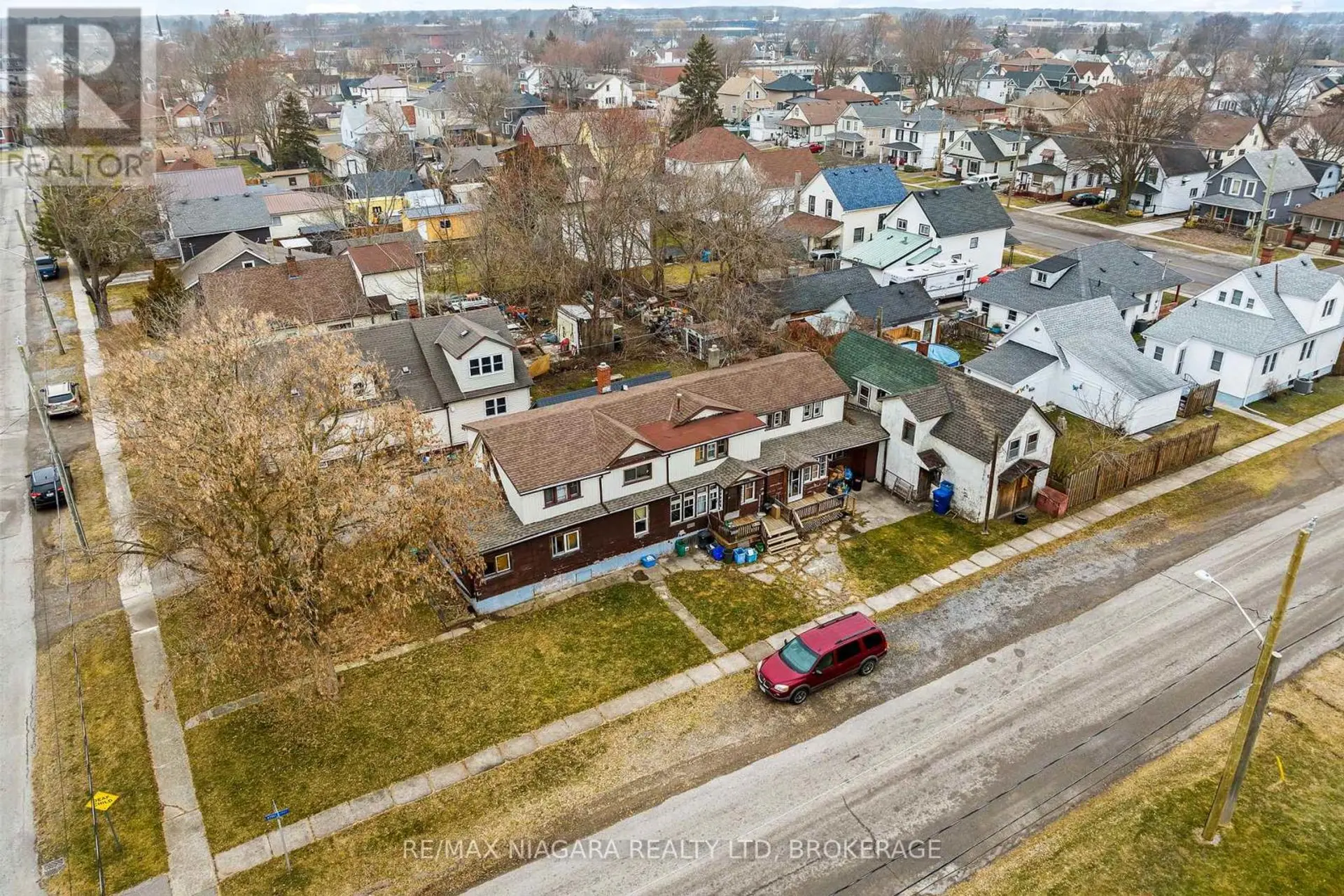 48 JOHNSTON STREET - Image 1