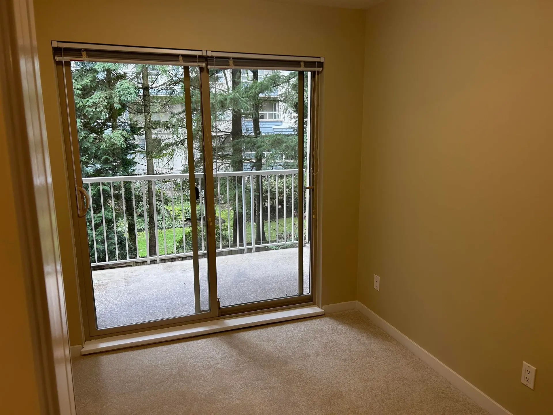 #205 7337 Macpherson Avenue - Image 5