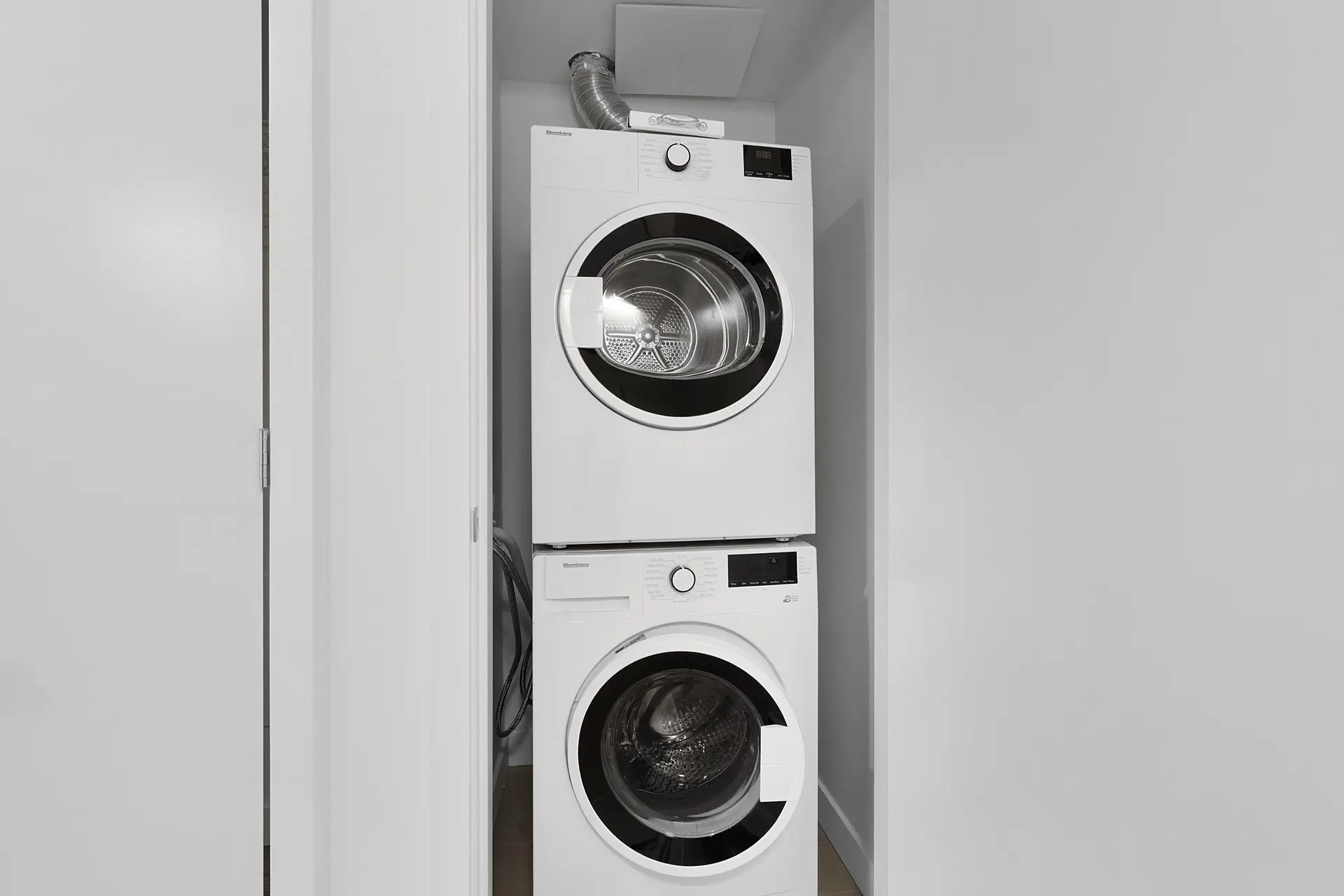 #504 13675 107a Avenue - Image 9