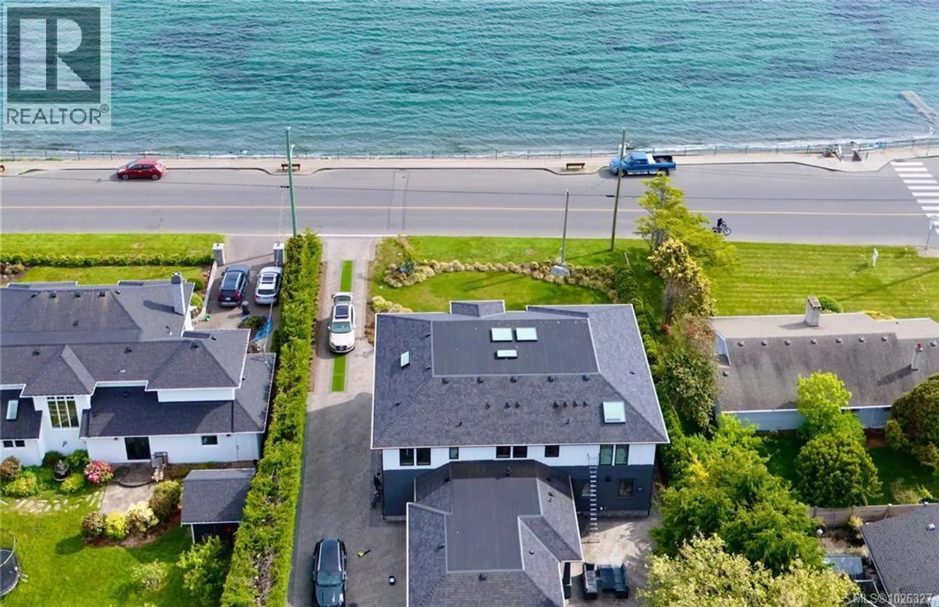 Property at 418 Beach Dr, Oak Bay, BC