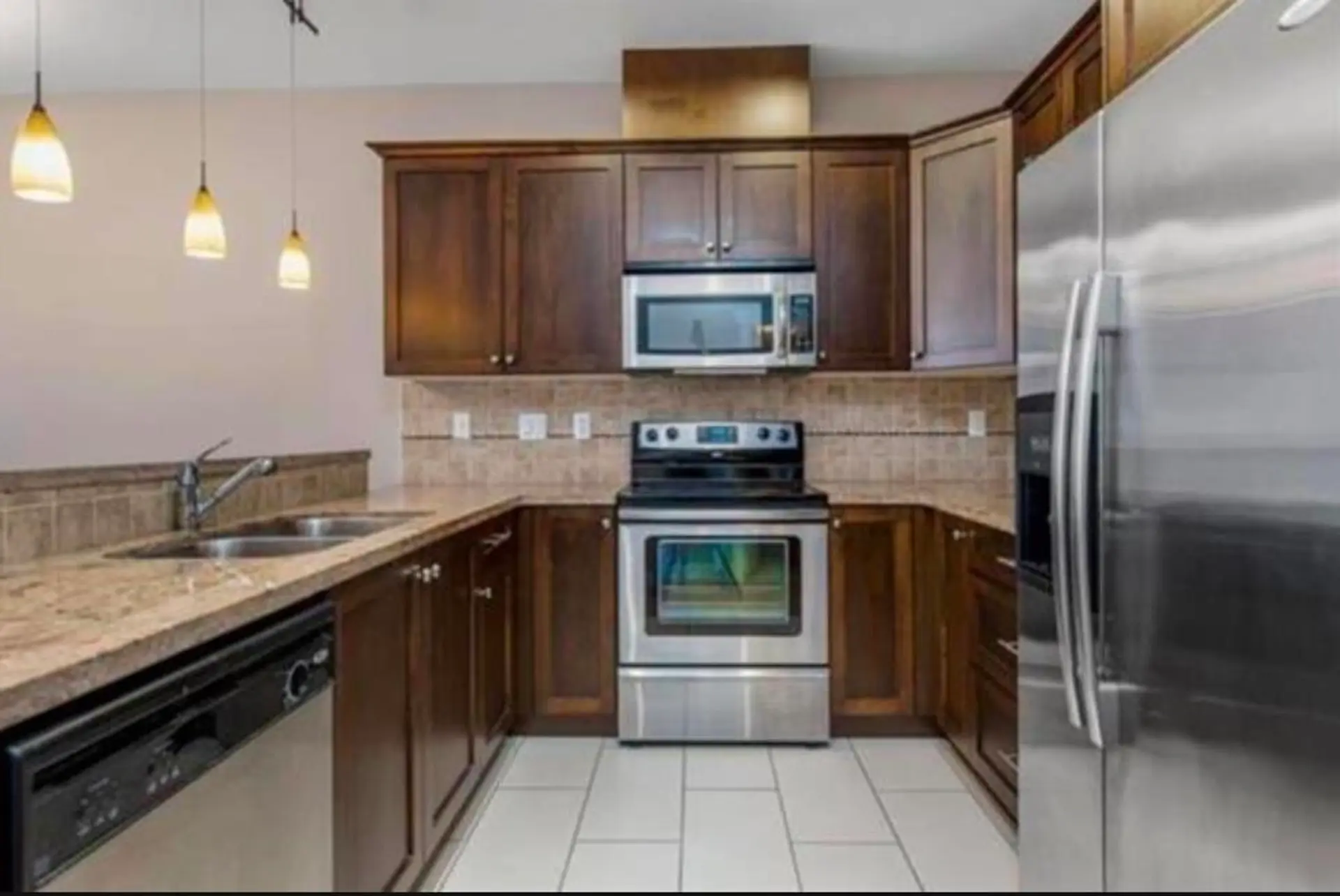 #603 14333 104 Avenue - Image 3